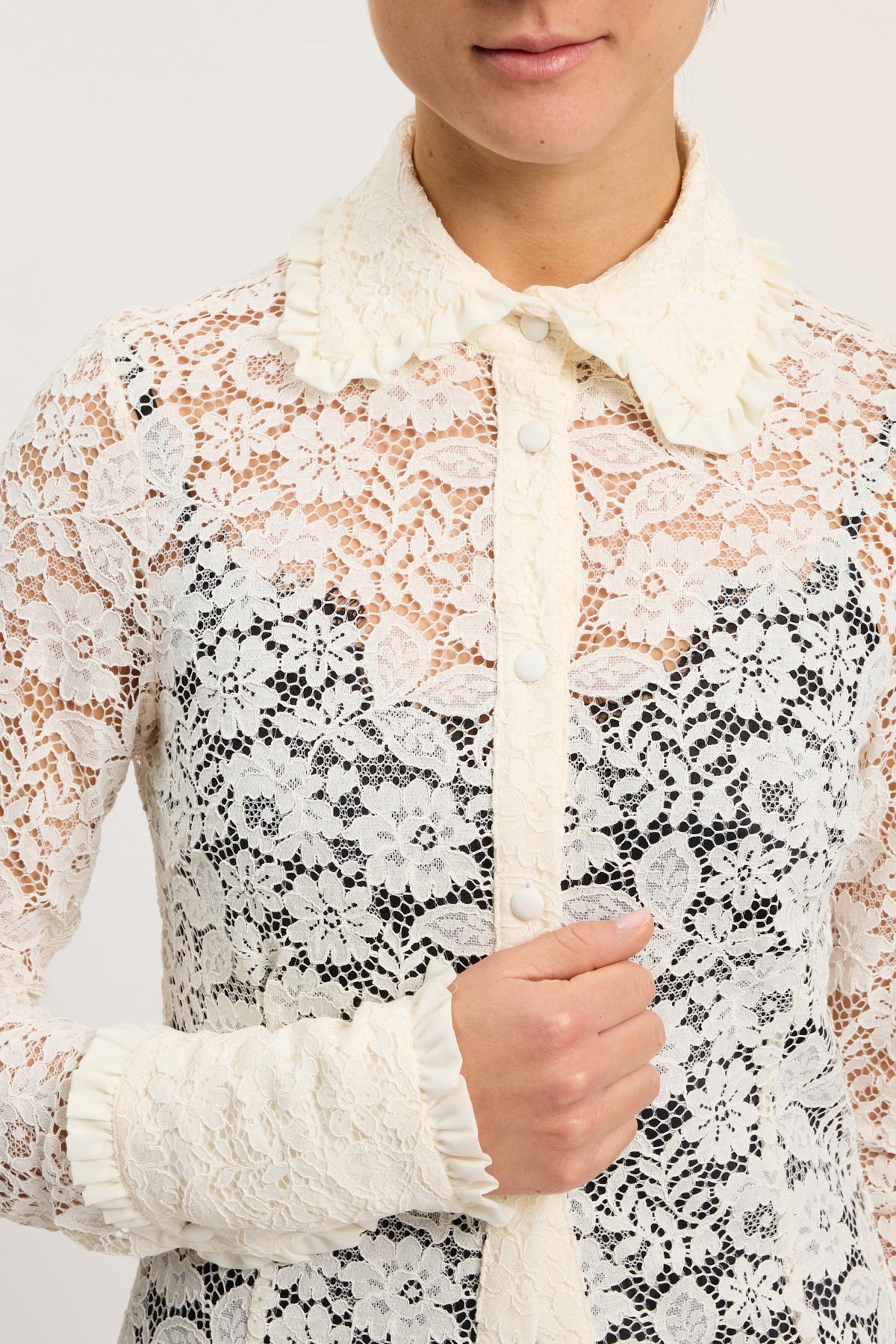 SLIM LACE SHIRT
