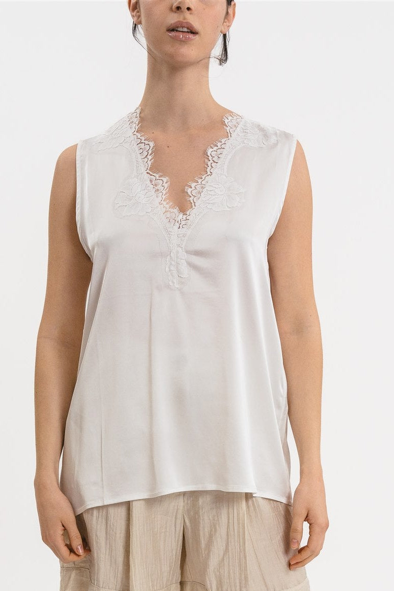TOP MARIA VISCOSA CON PIZZO
