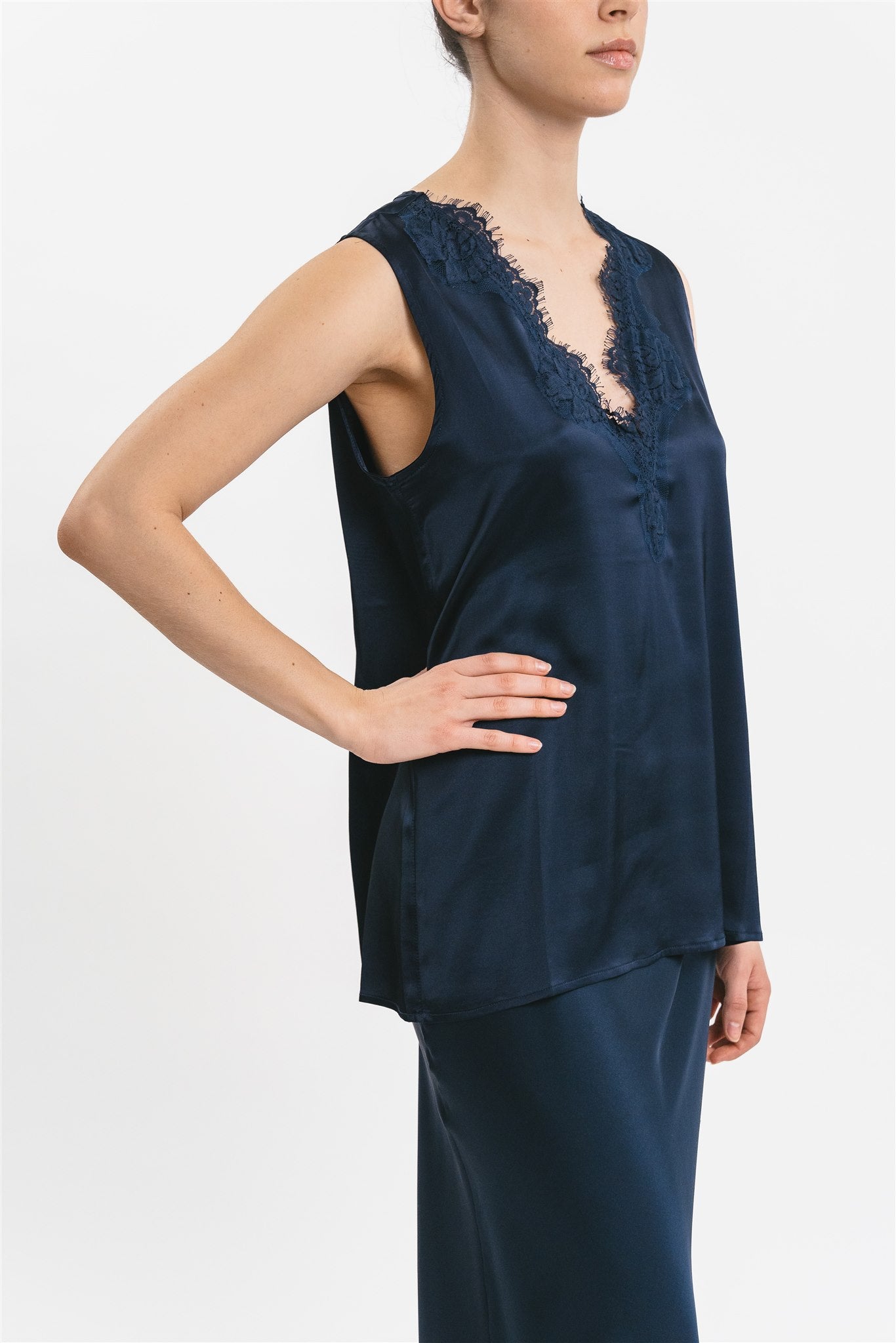 TOP MARIA VISCOSE WITH LACE