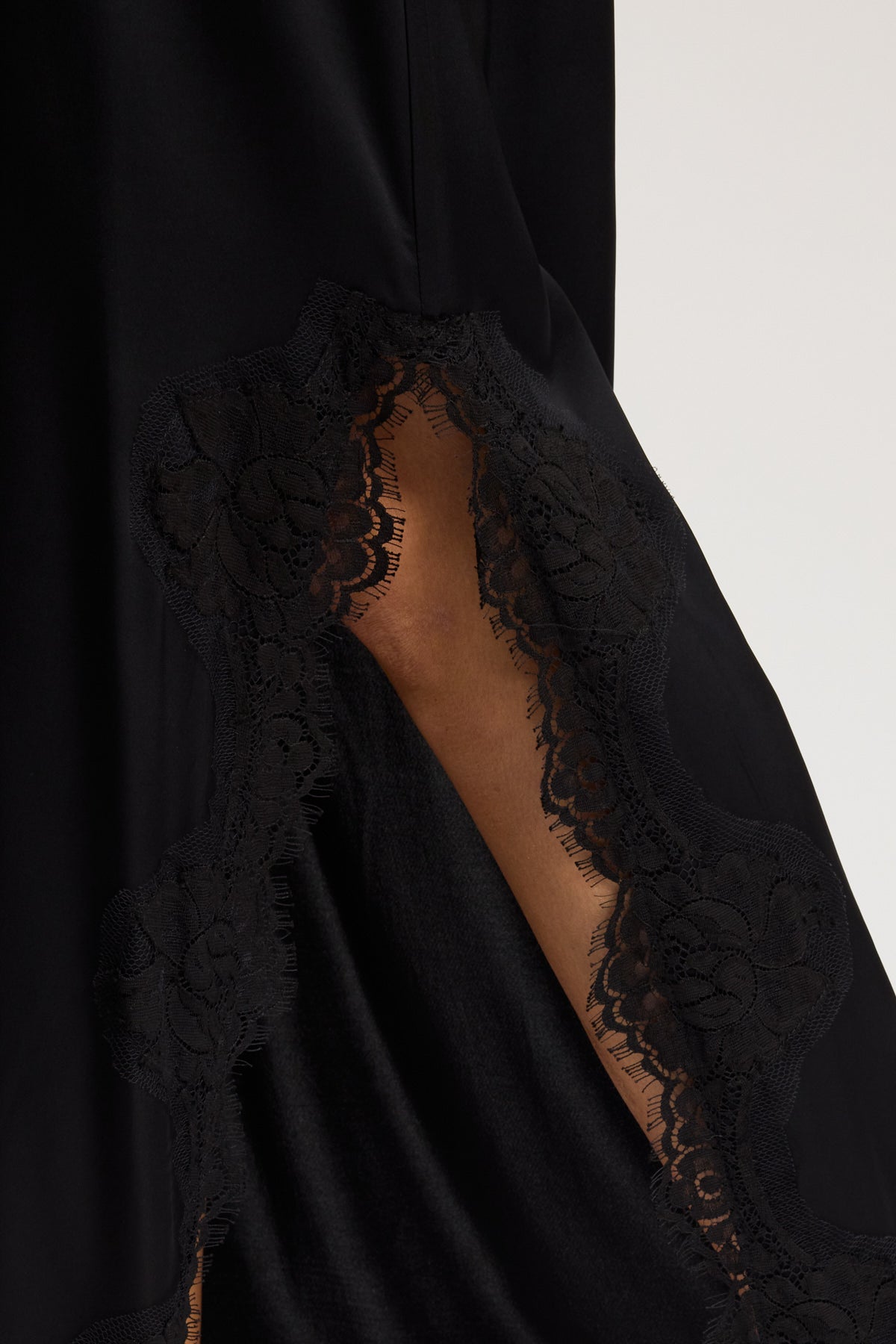 SLIP DRESS SCOLLO A V
