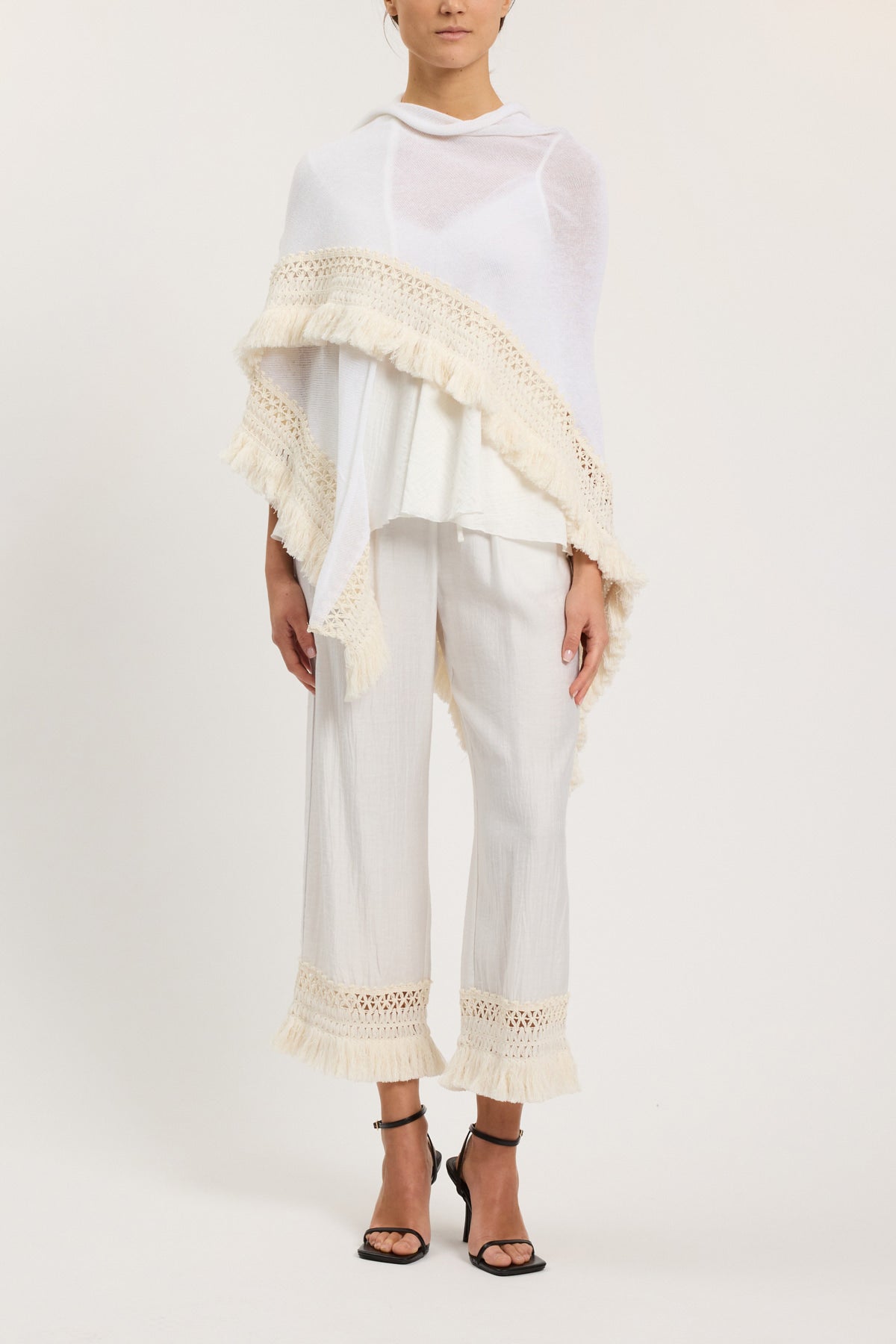FRINGED SHAWL
