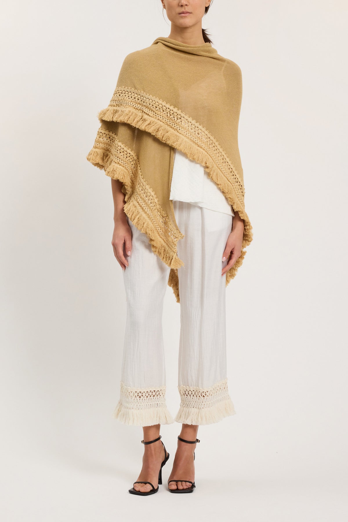 FRINGED SHAWL