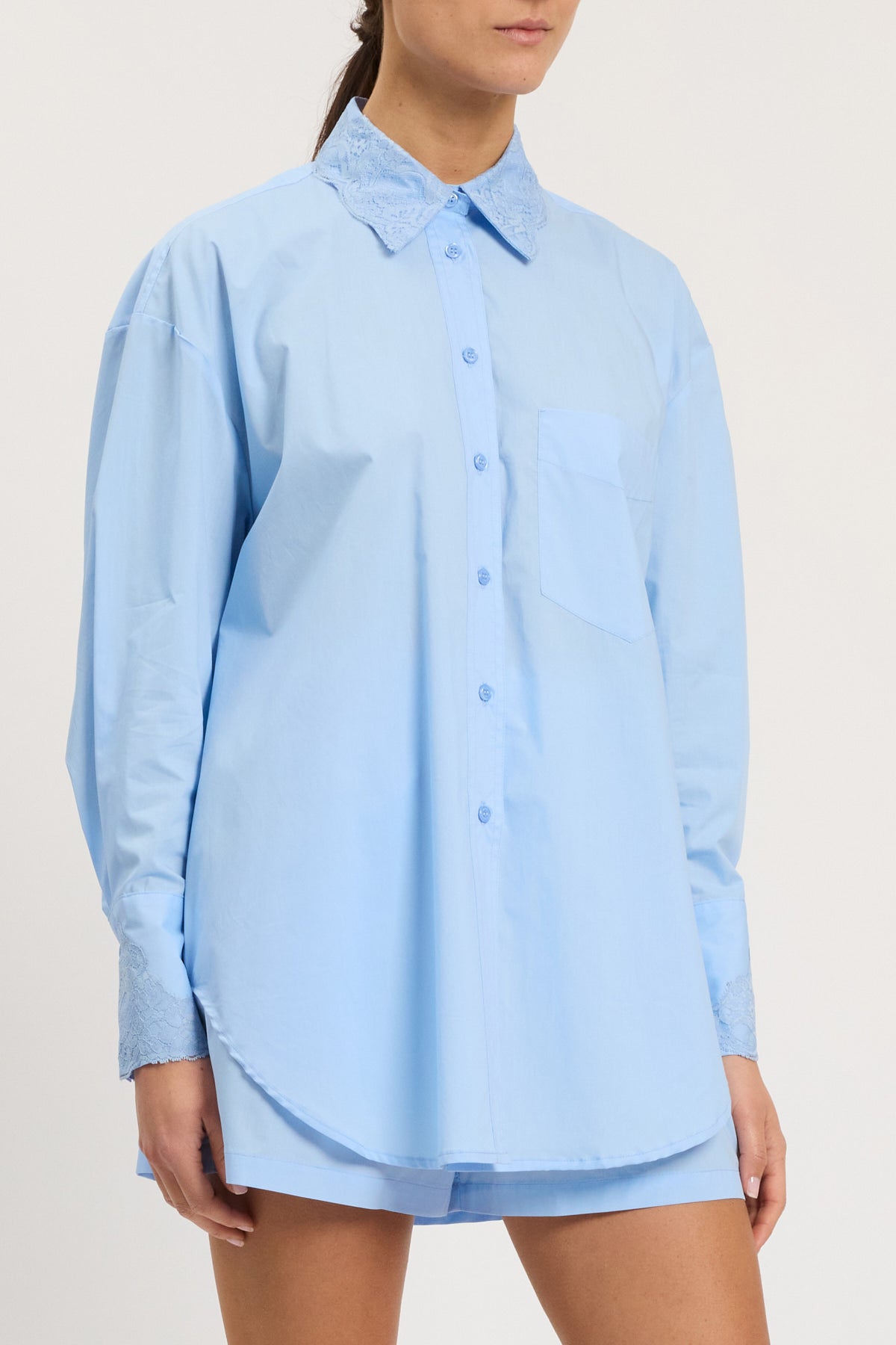 CAMICIA CON PIZZO