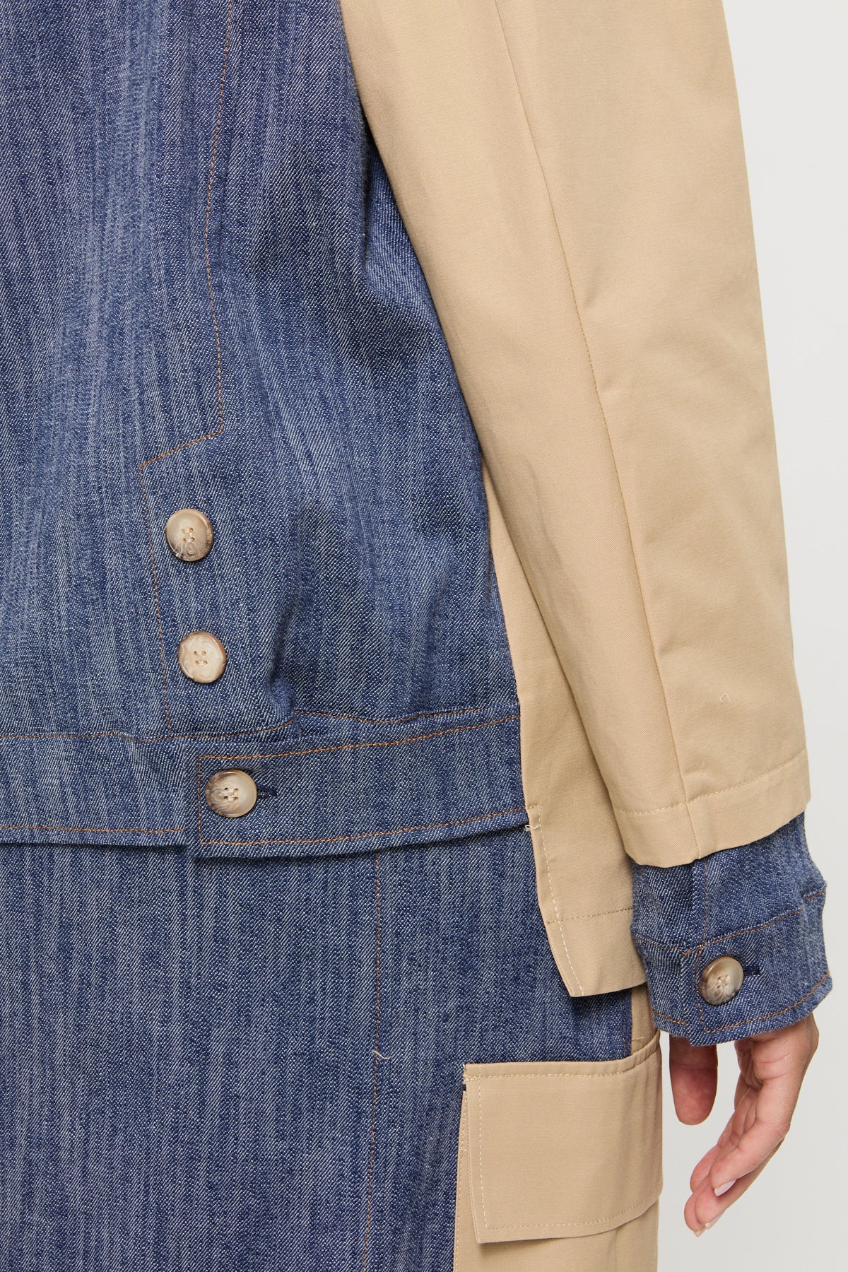 GIACCA BI-MATERIALE CON SPILLA