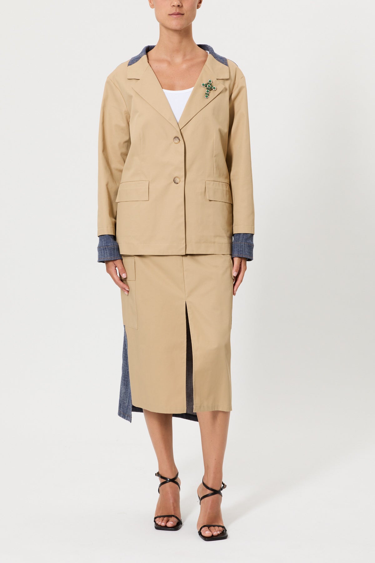 GIACCA BI-MATERIALE CON SPILLA