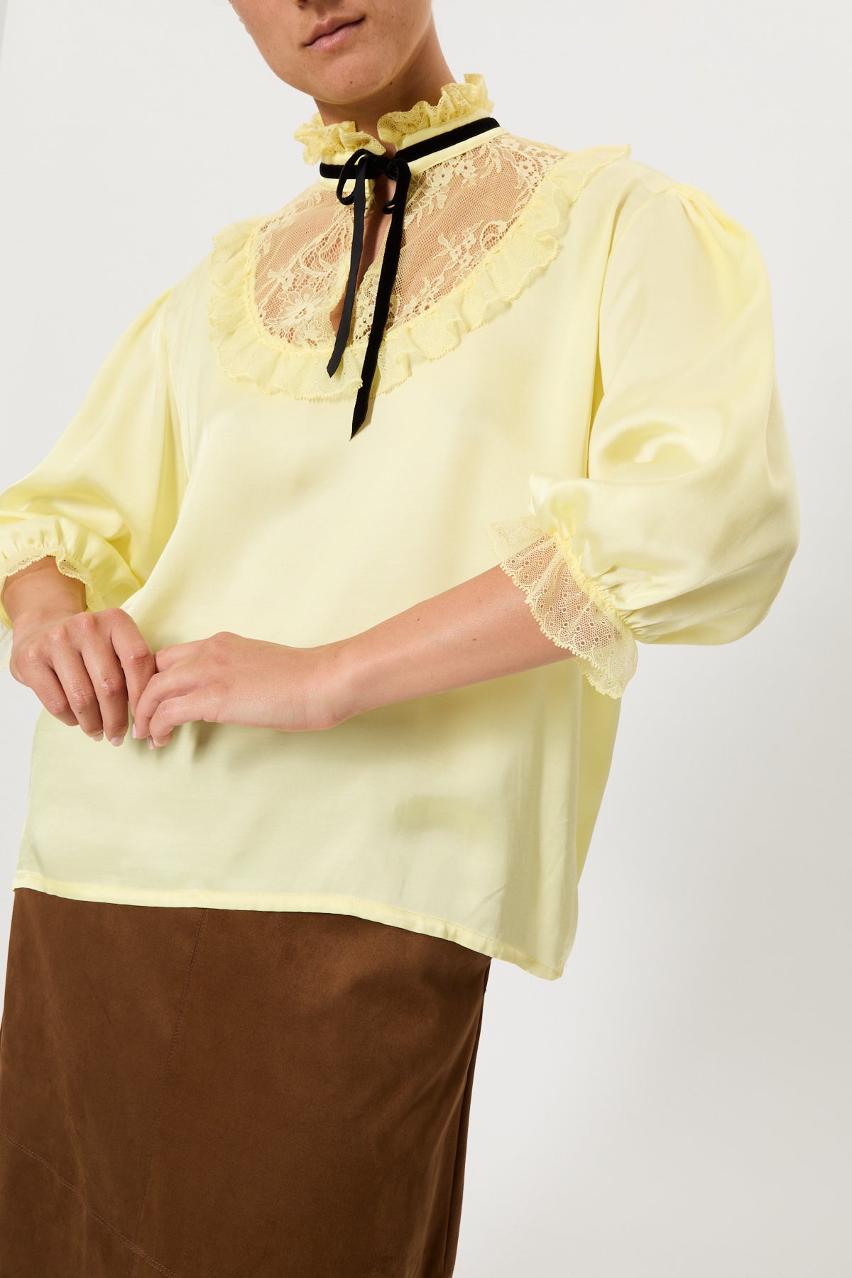SATIN SHIRT WITH LACE