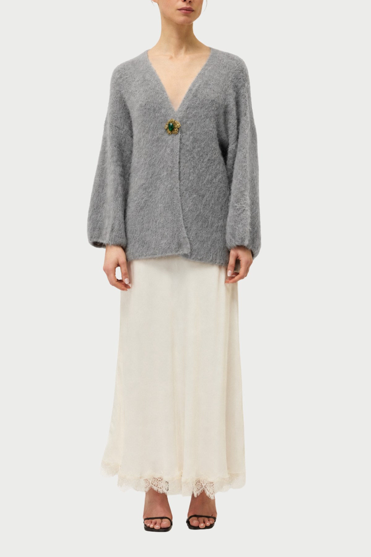 CARDIGAN GARZATO CON SPILLA GIOIELLO