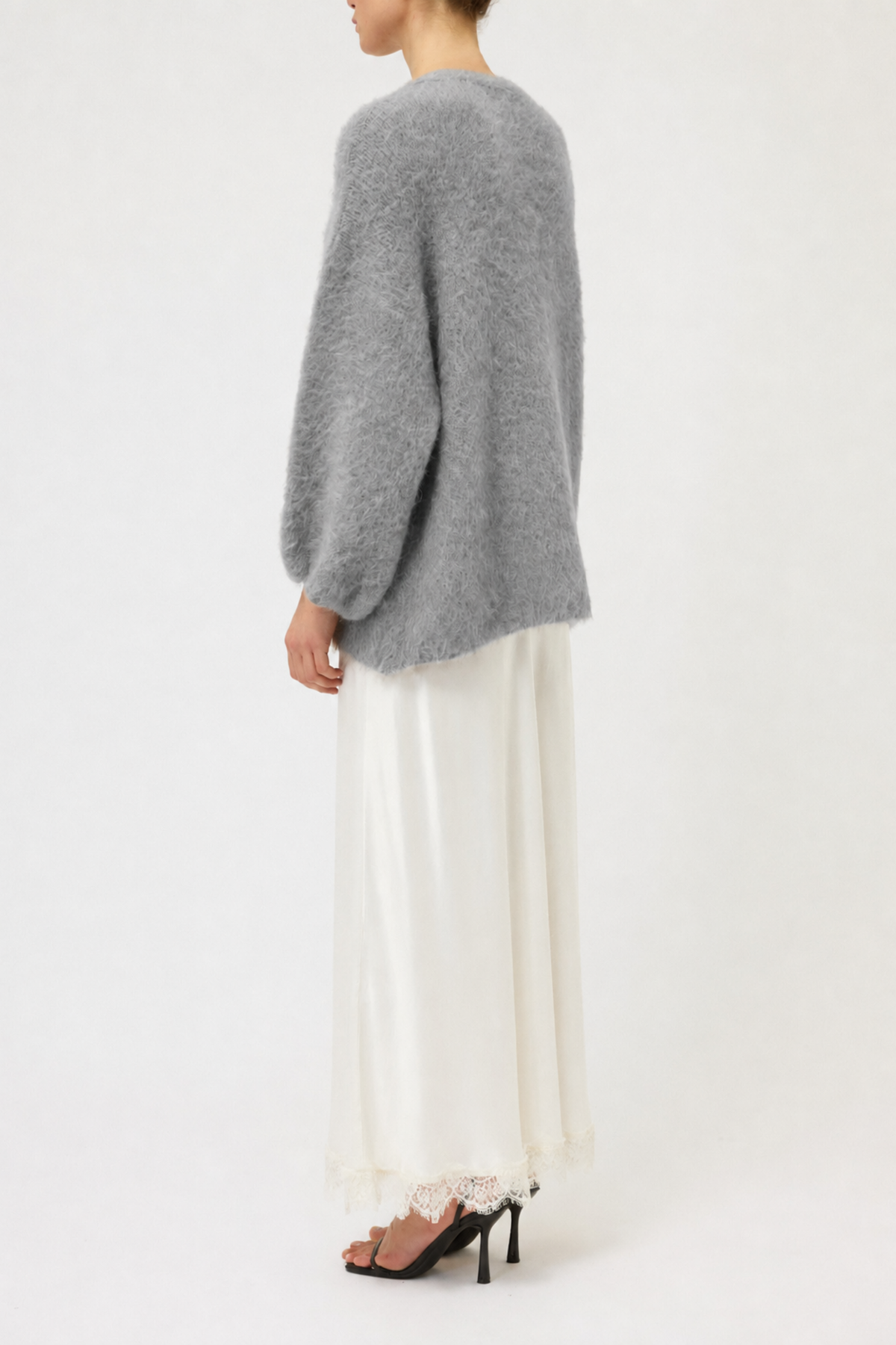 CARDIGAN GARZATO CON SPILLA GIOIELLO