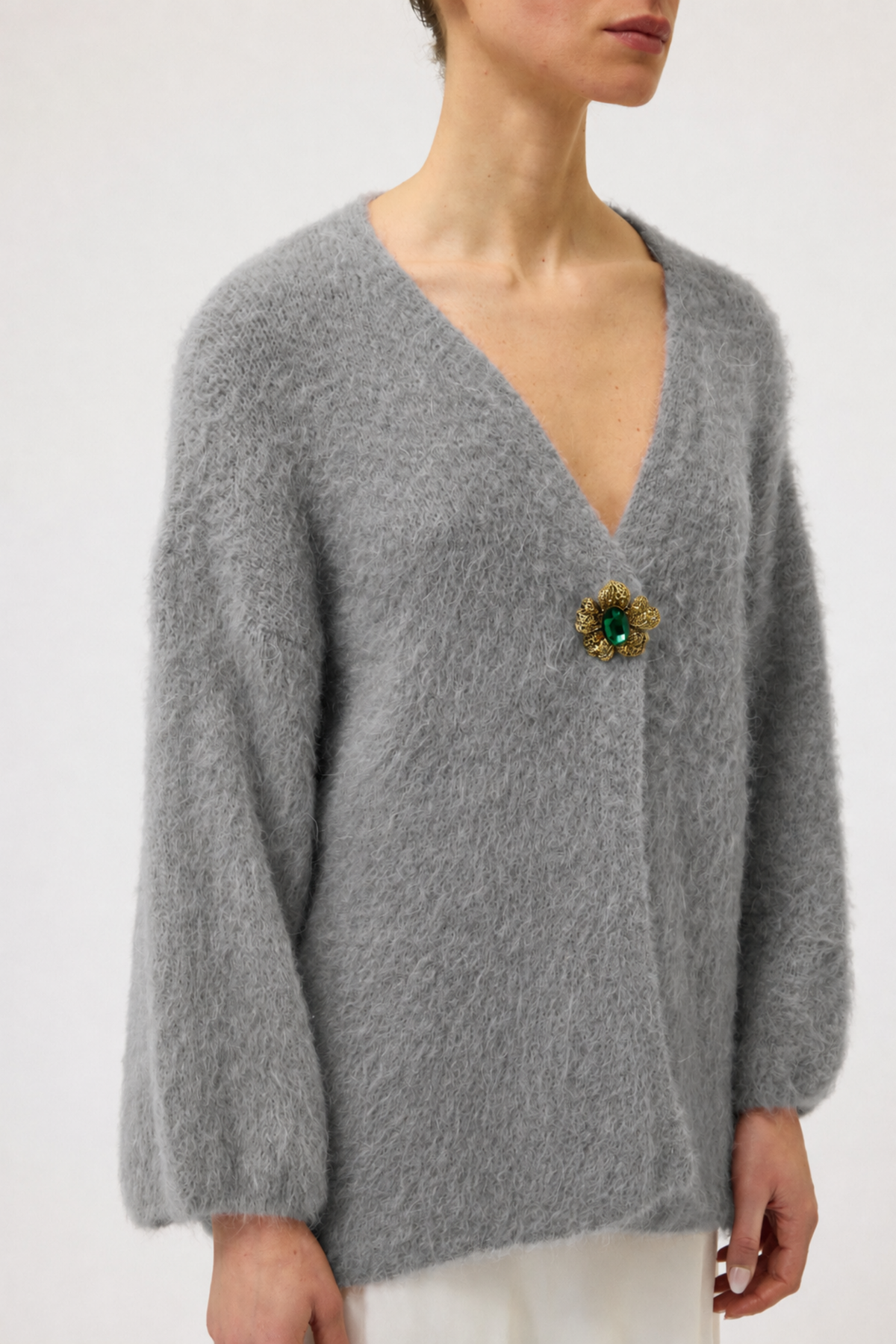 CARDIGAN GARZATO CON SPILLA GIOIELLO