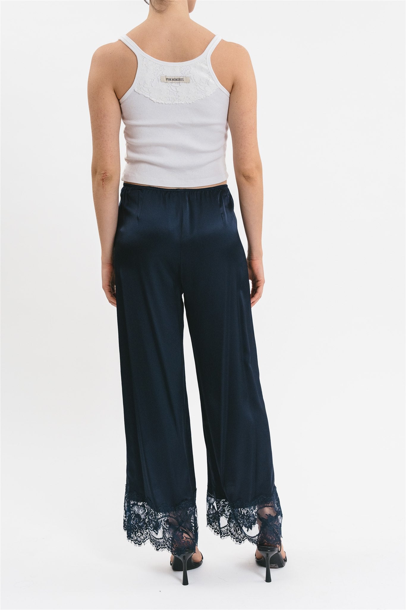 PANTS WITH LACE