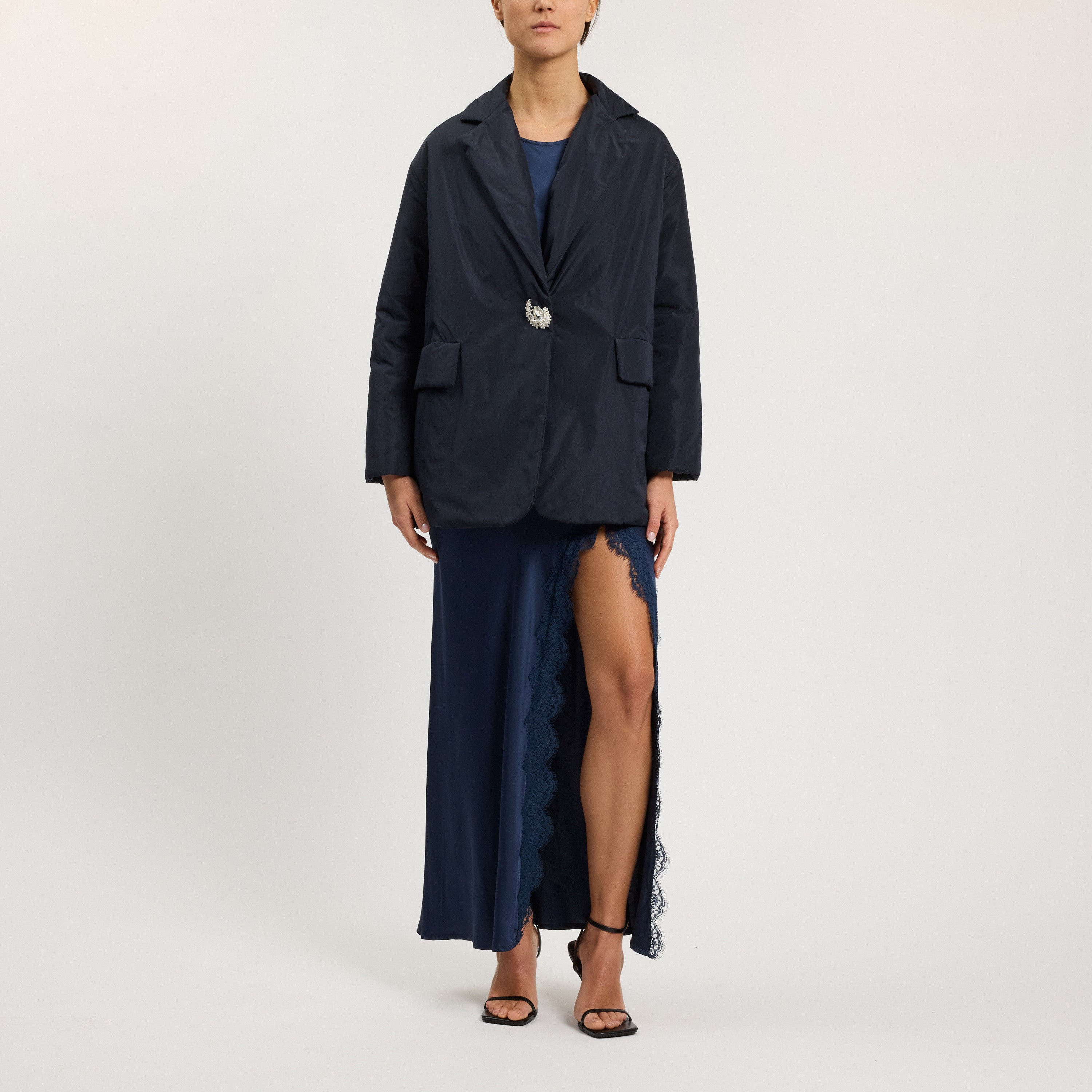 100 gram oversize jacket with jewelled button