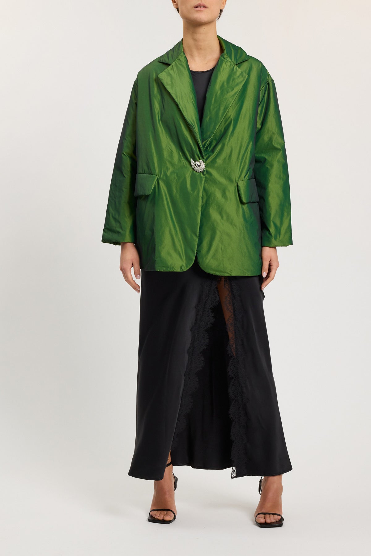 100 gram oversize jacket with jewelled button