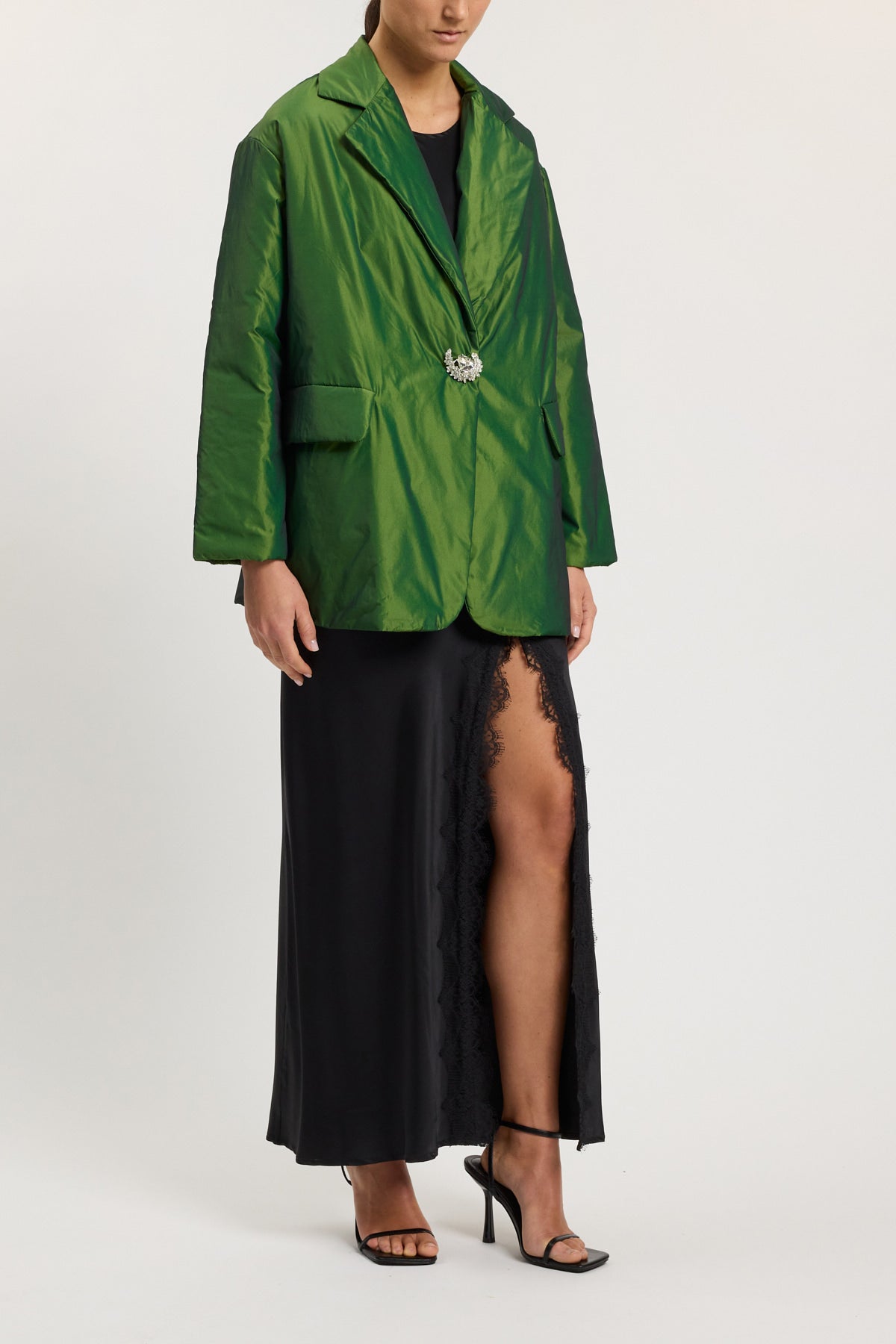 100 gram oversize jacket with jewelled button