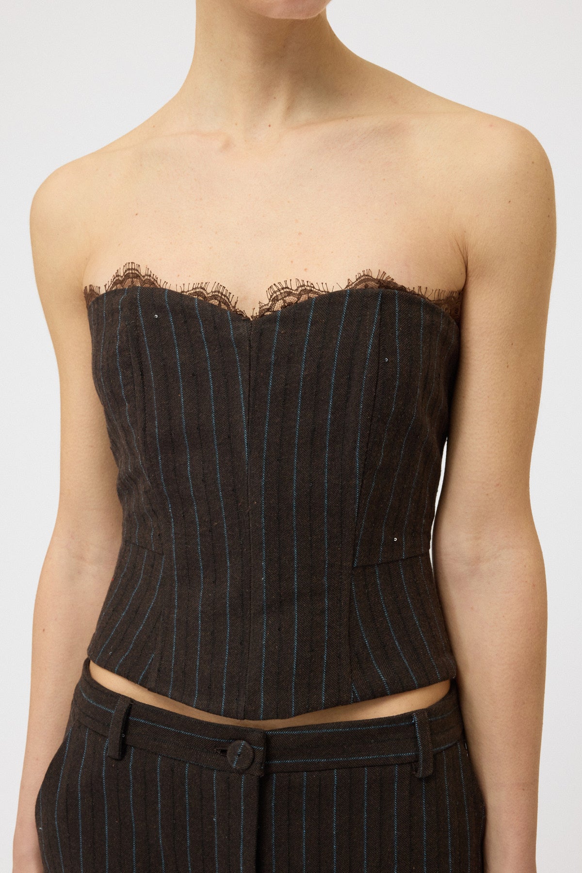 BUSTIER GESSATO CON PIZZO
