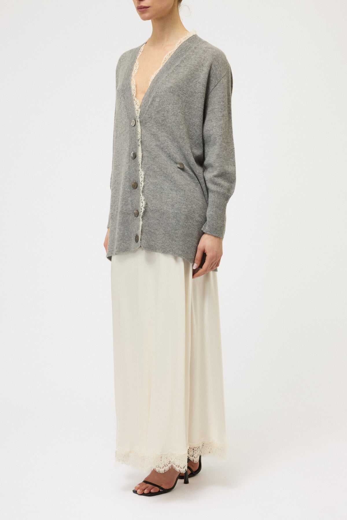 CARDIGAN CON PIZZO