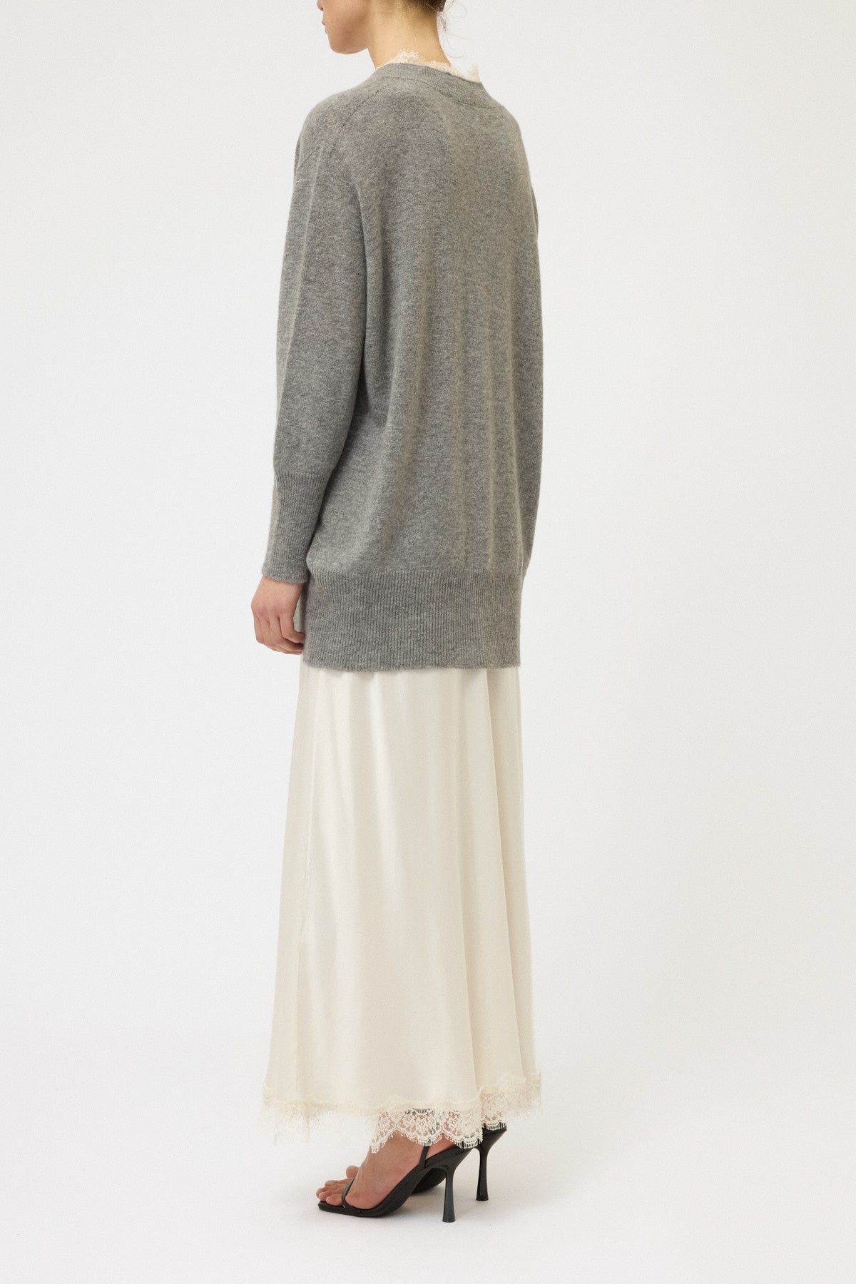 CARDIGAN CON PIZZO