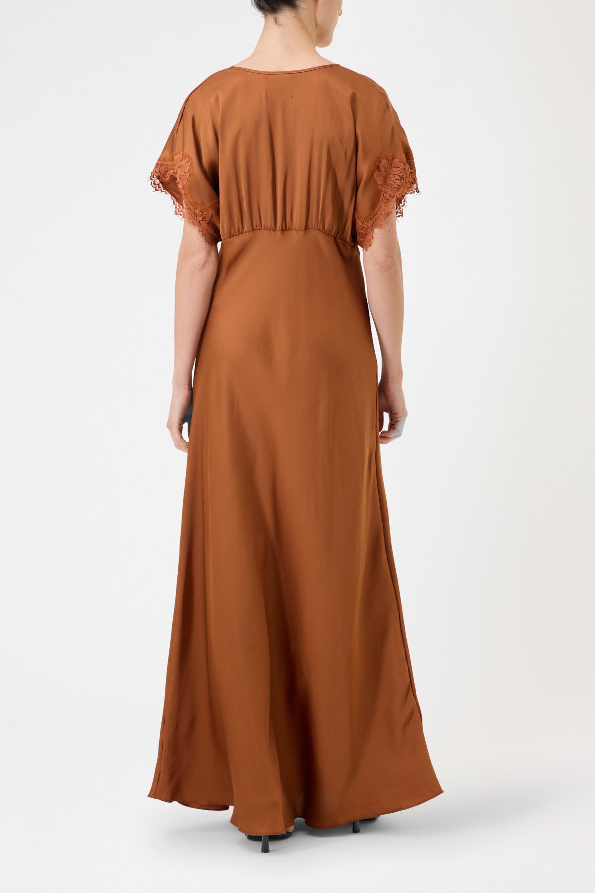 ABITO LUNGO EMILIA IN VISCOSA CON PIZZO