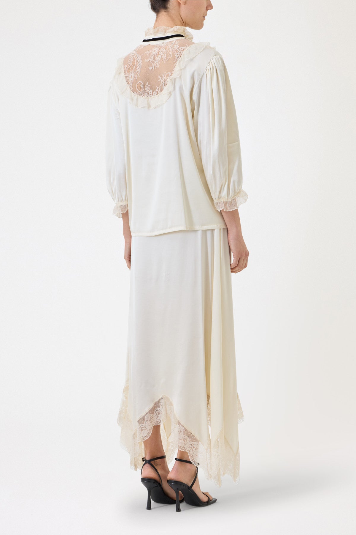 SATIN SHIRT WITH LACE