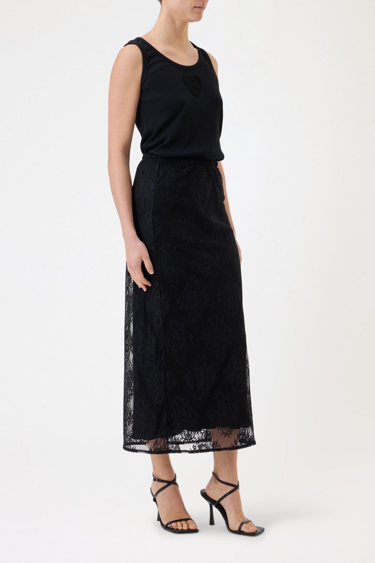 LONGUETTE LACE SKIRT