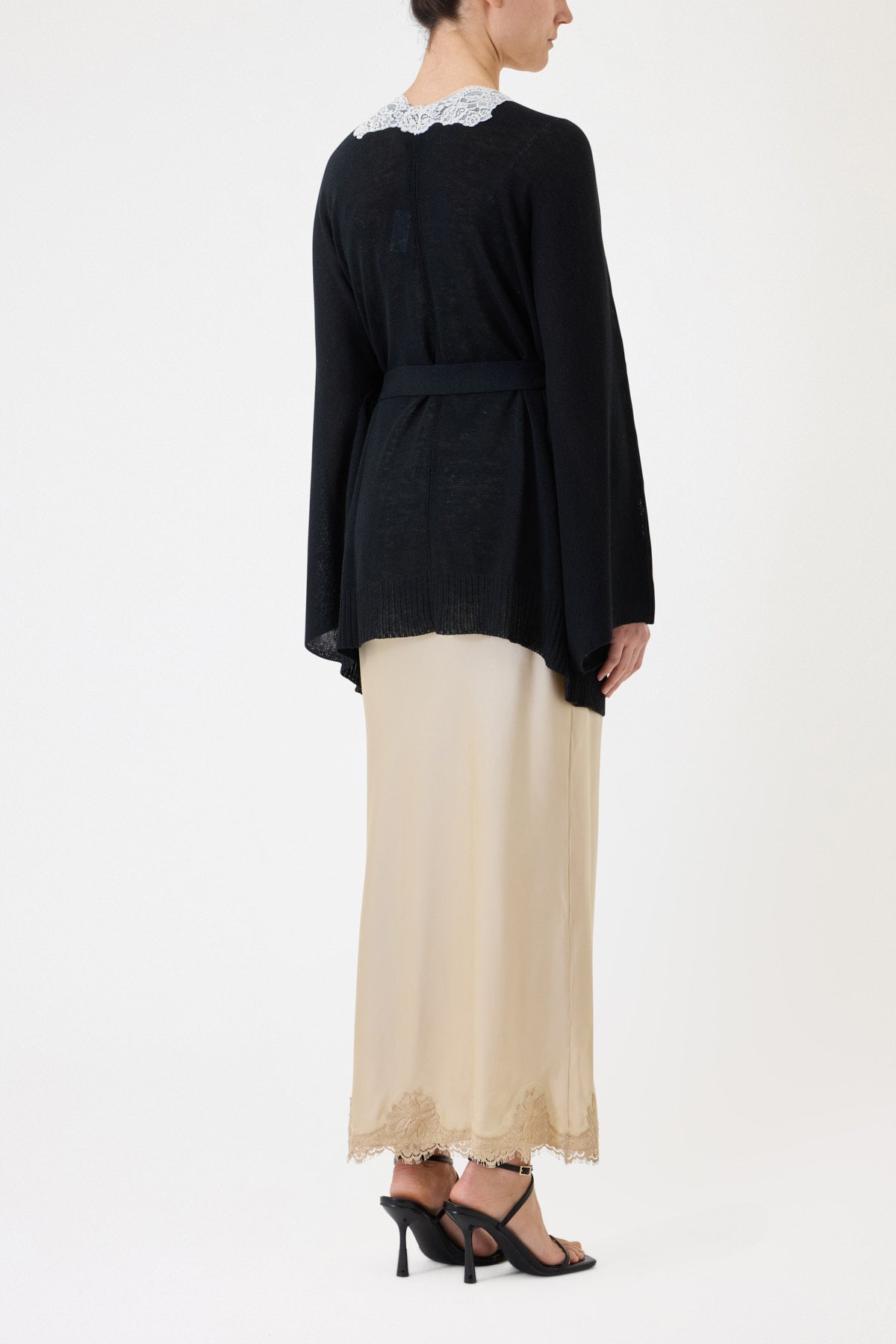 KIMONO CARDIGAN WITH CONTRASTING BELT AND LACE