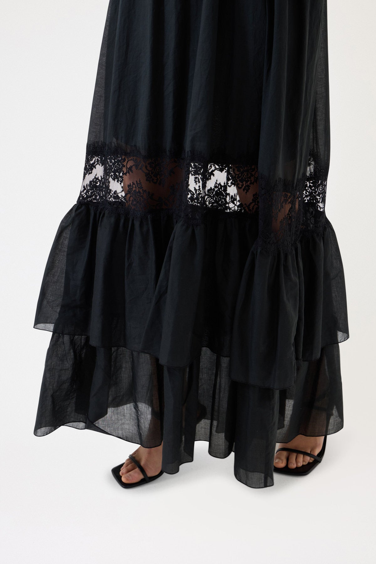 LONG MUSLIN DRESS WITH LACE