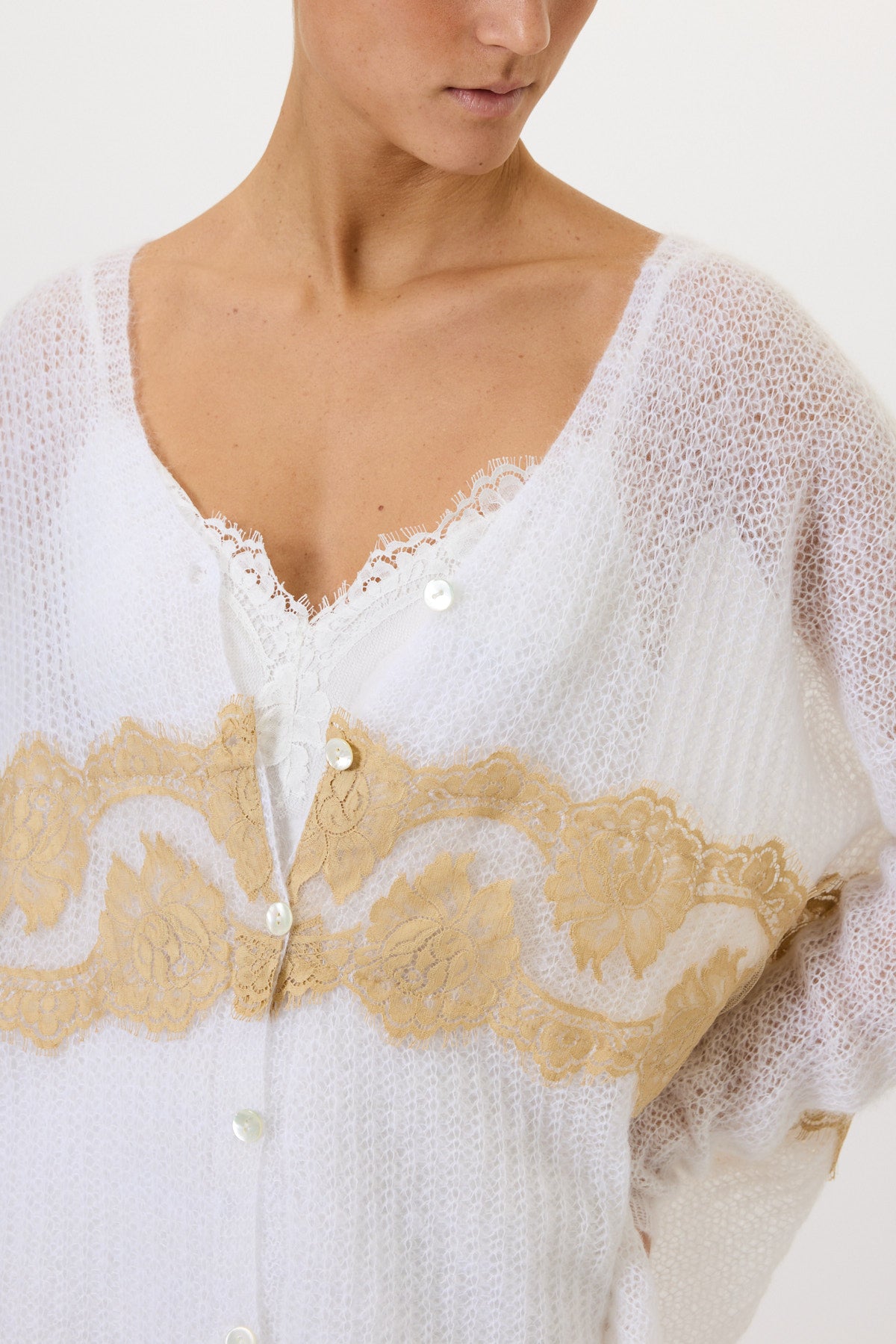 LACE CARDIGAN