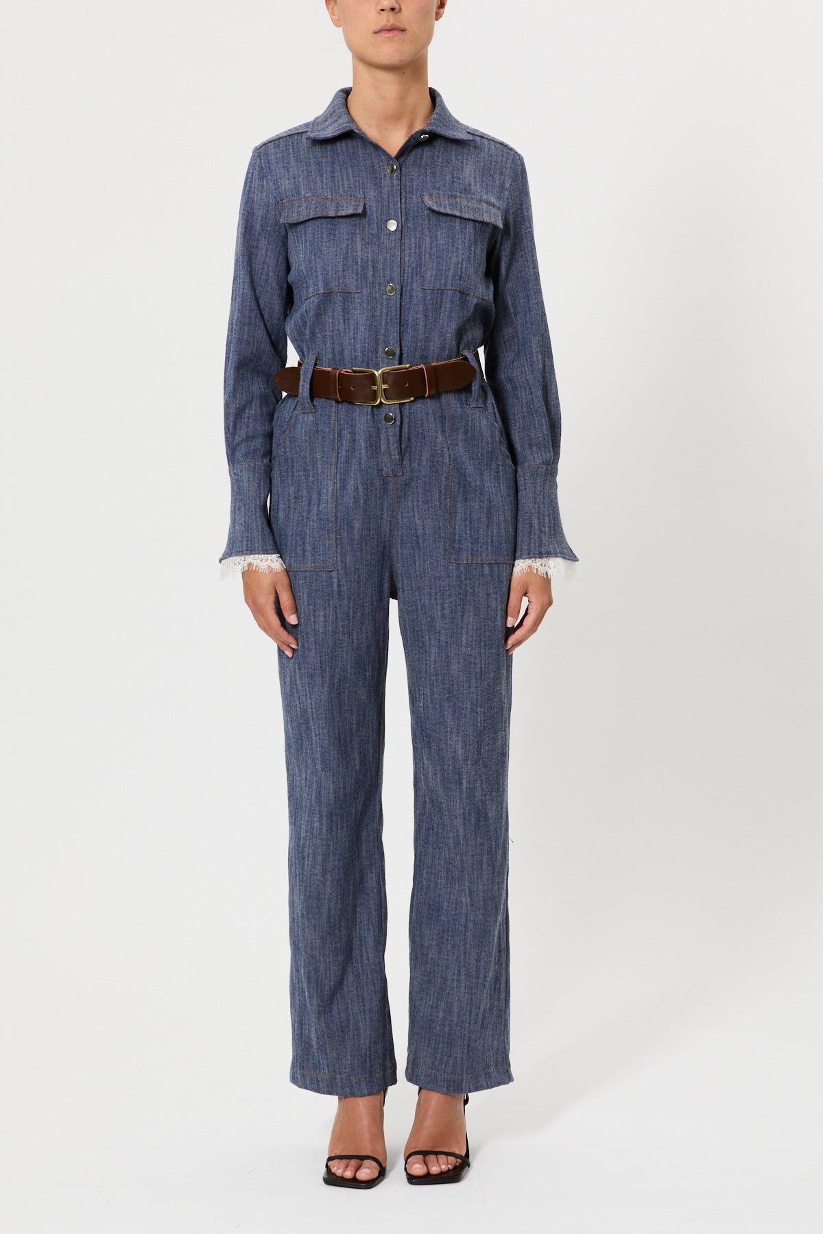 TUTA IN DENIM CON PIZZO