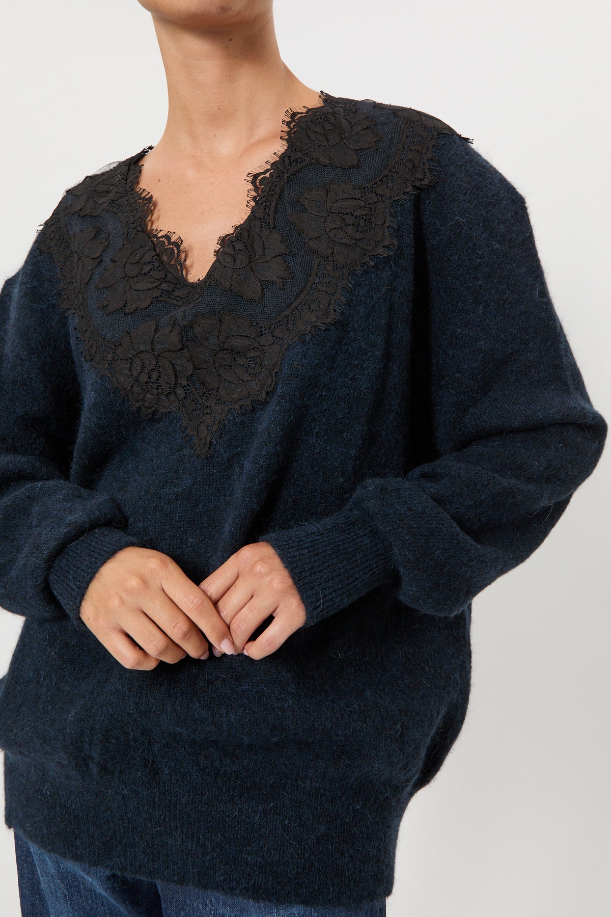 MAGLIA OVERSIZE CON PIZZO