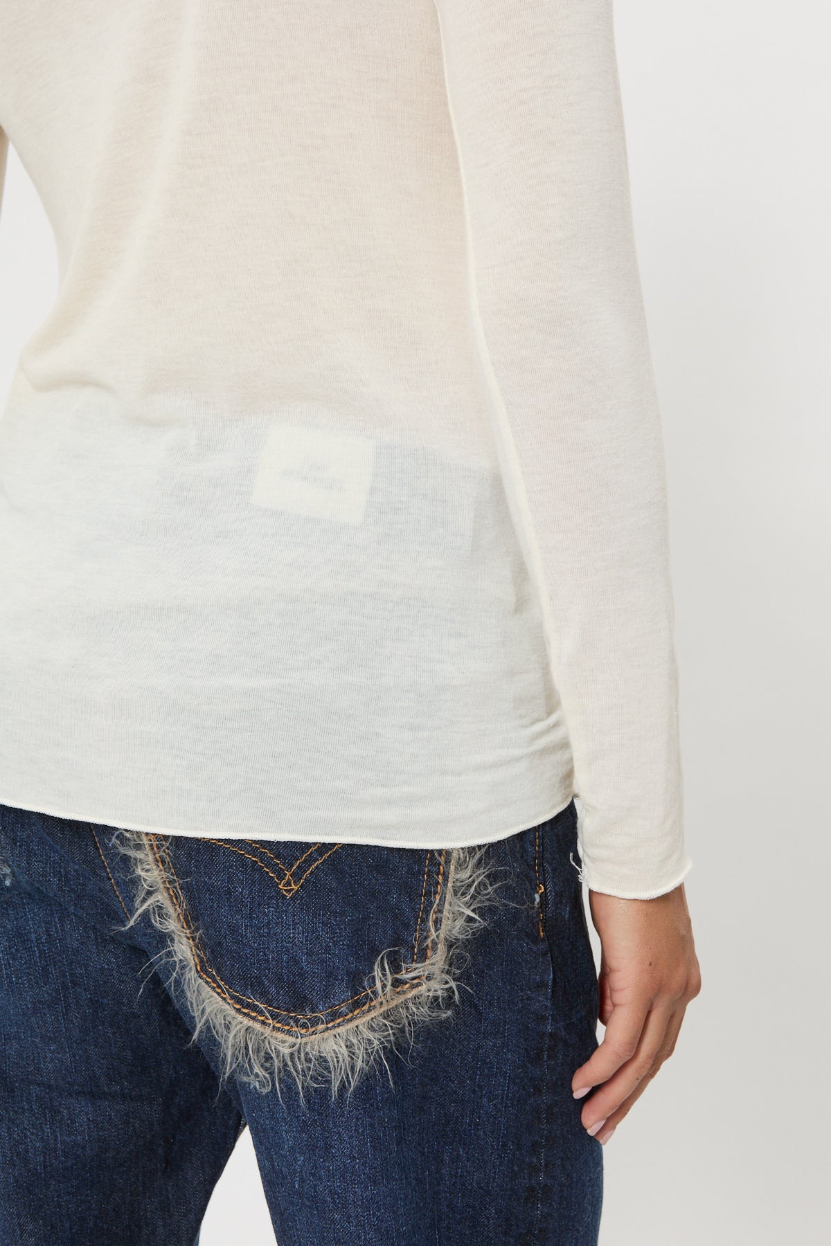 T-SHIRT A COLLO ALTO IN SOFT JERSEY