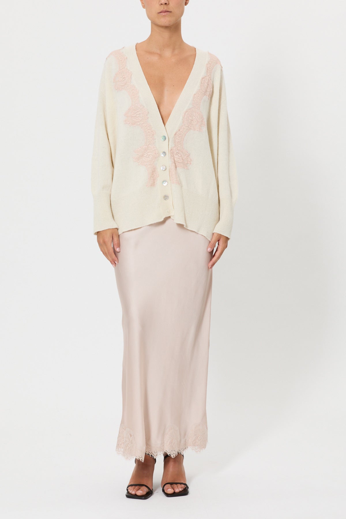 CARDIGAN CON PIZZO IN CONTRASTO