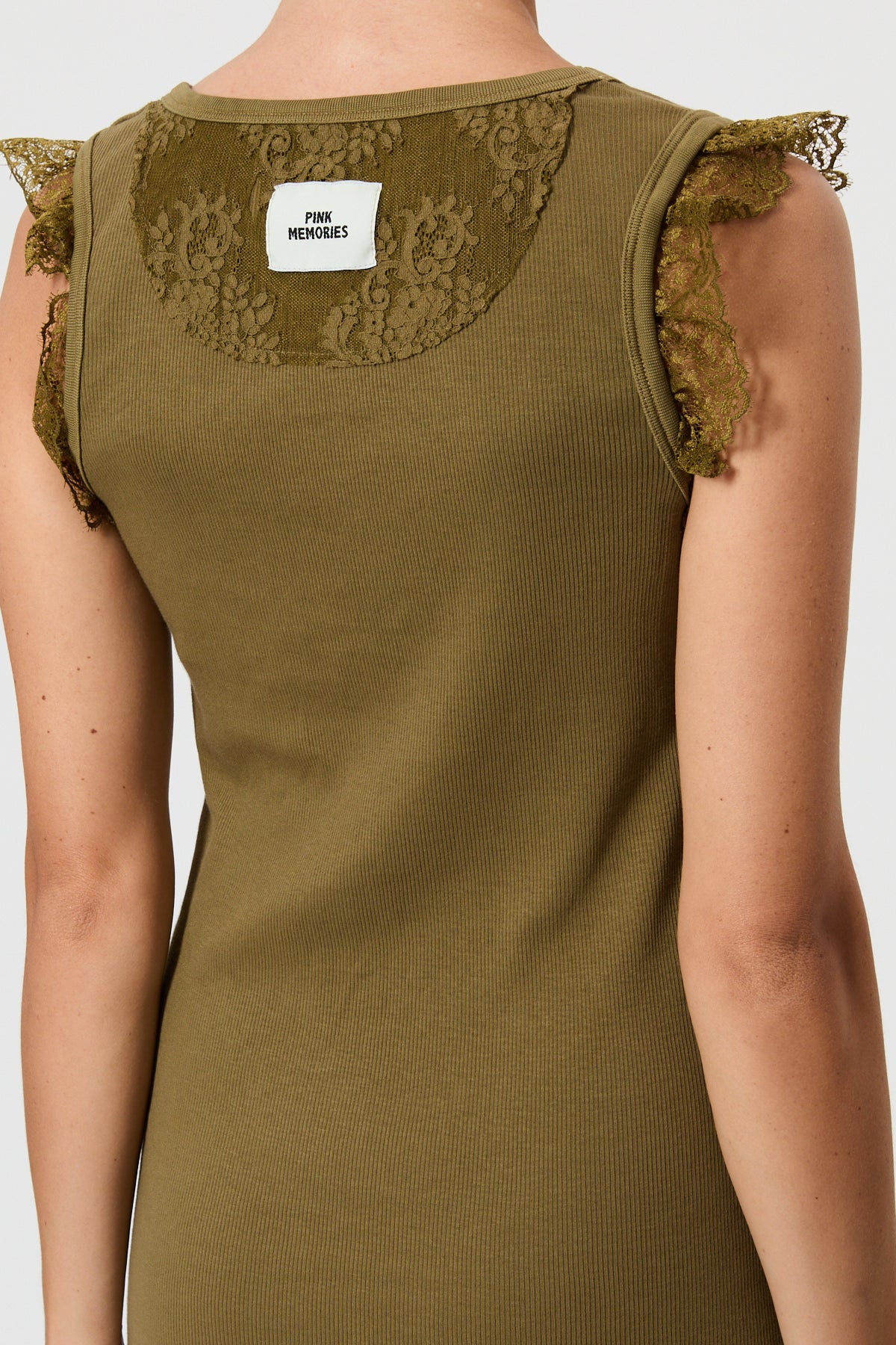 SHORT RIBBED DRESS WITH LACE