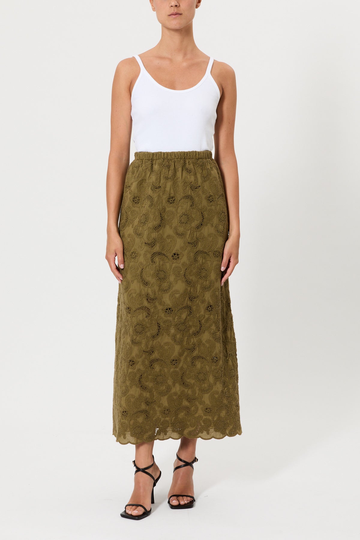 LONG EMBROIDERED MUSLIN SKIRT