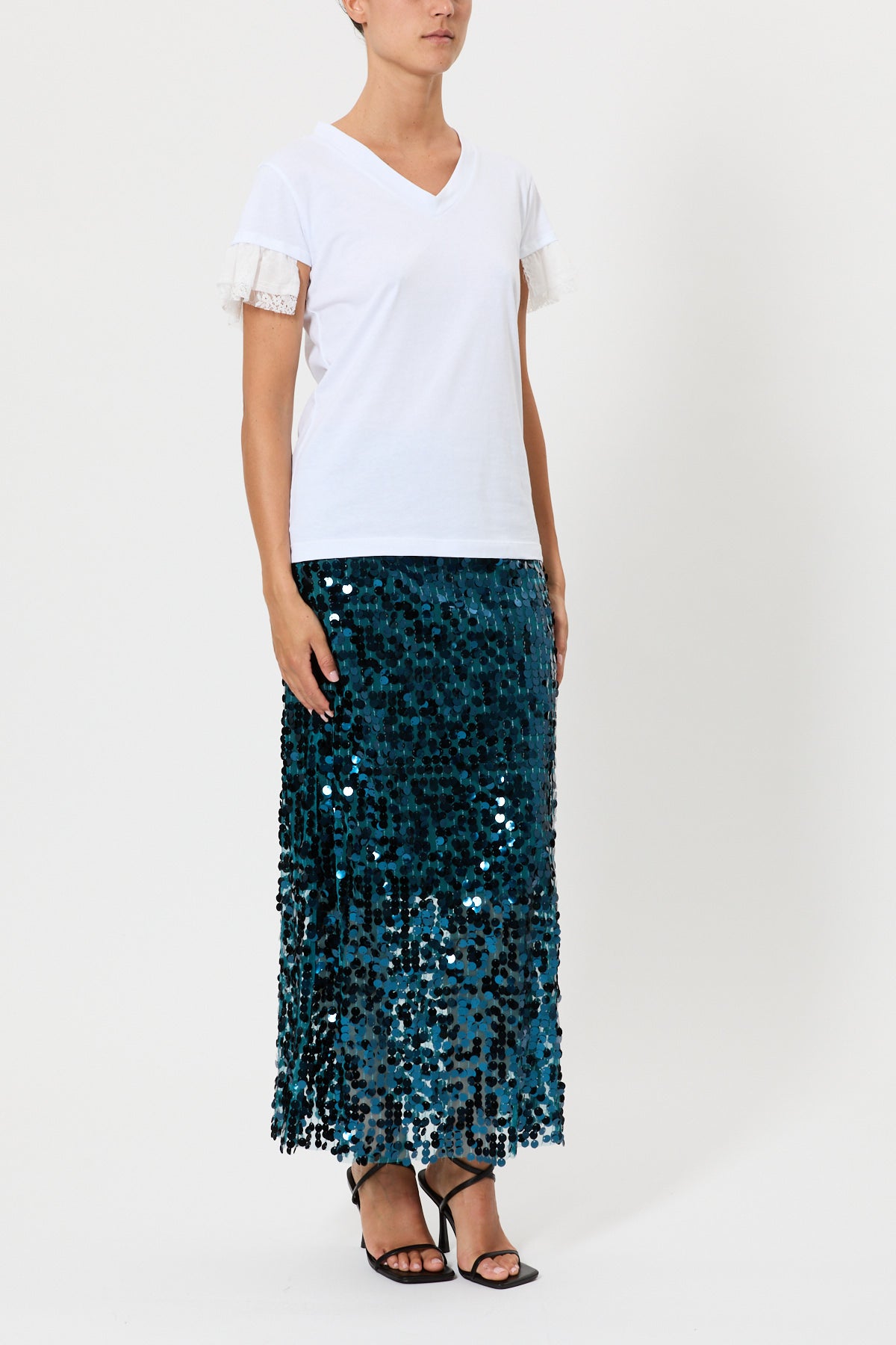 T-SHIRT SLIM SCOLLO A V MANICHE IN MUSSOLA E PIZZO