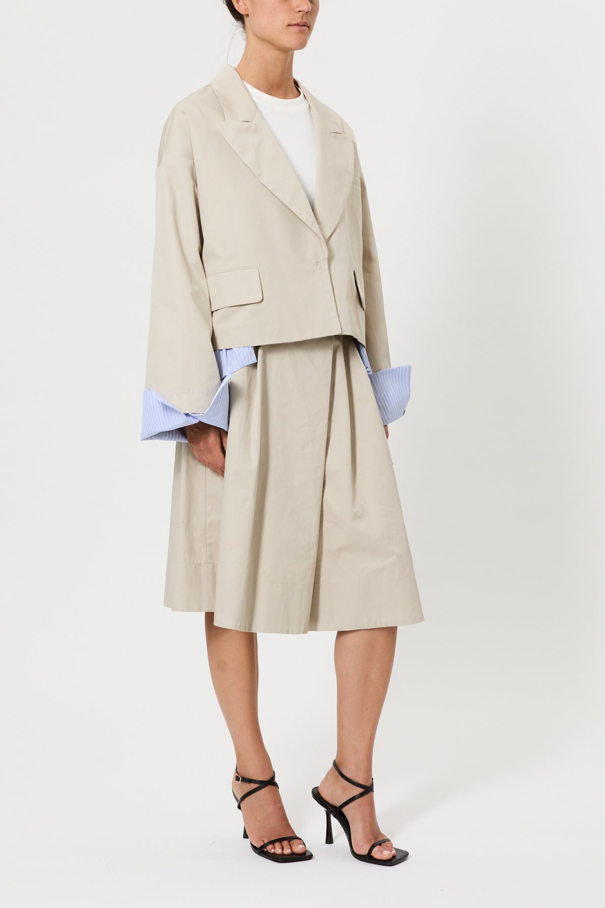 GABARDINE JACKET WITH STRIPED CUFFS AND PLEATED PLEATED CUFFS
