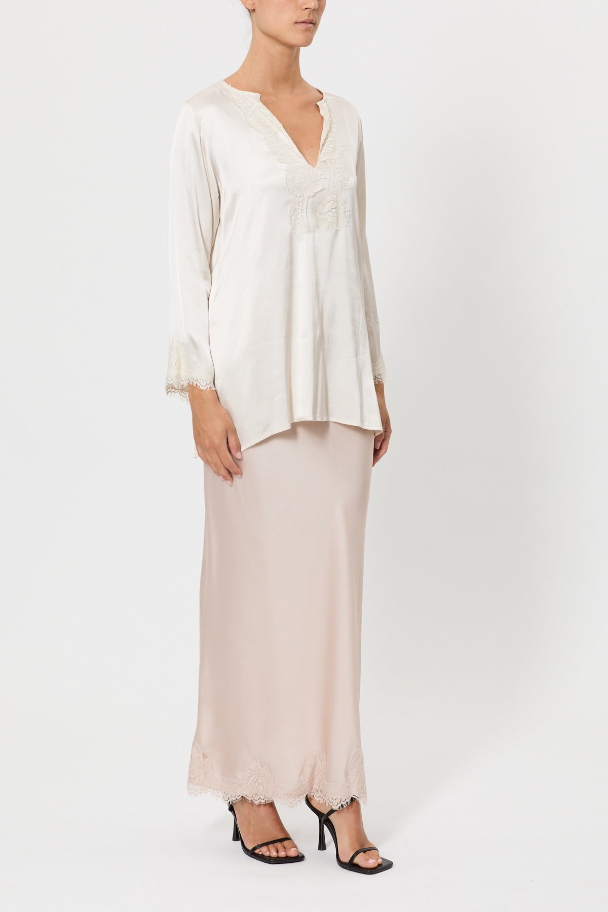 CAMICIA SERAFINO BRUNA CON PIZZO