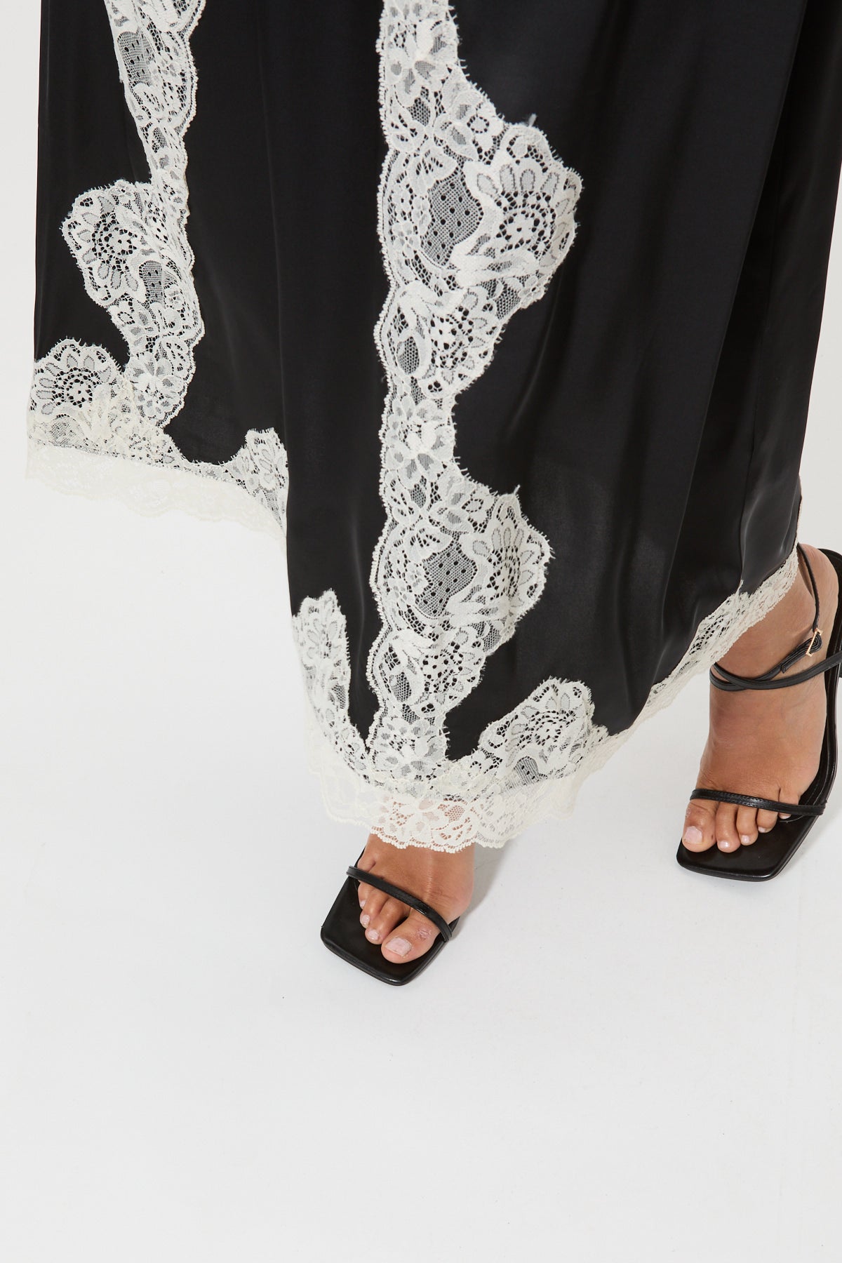 TERESA MIDI SKIRT WITH LACE