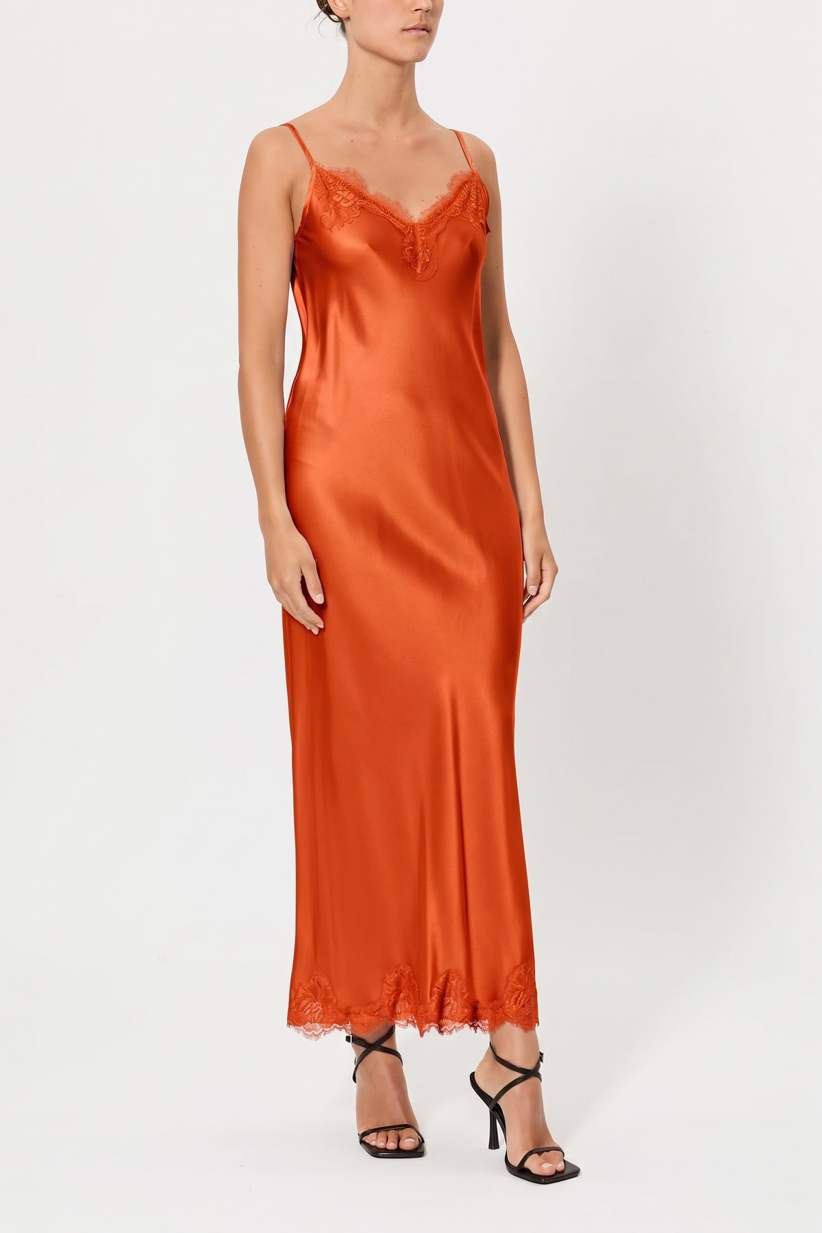 CLAUDIA – VISCOSE AND LACE SLIP DRESS