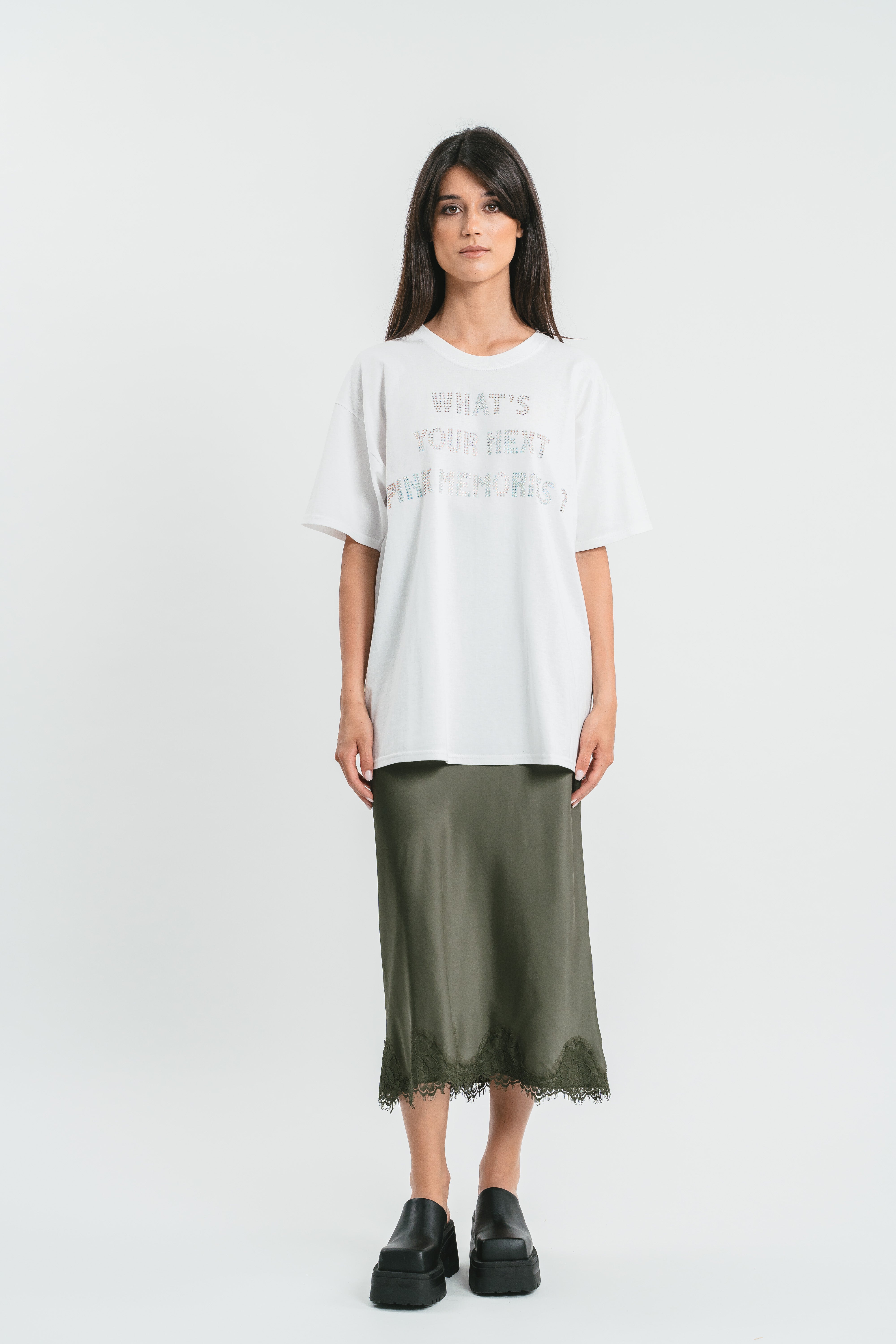 T-shirt oversize con scritta strass Frontale