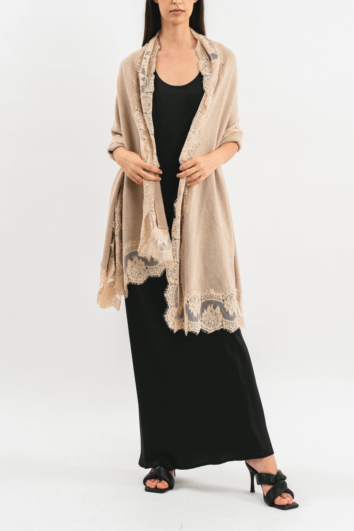 Sciarpa beige con pizzo Frontale