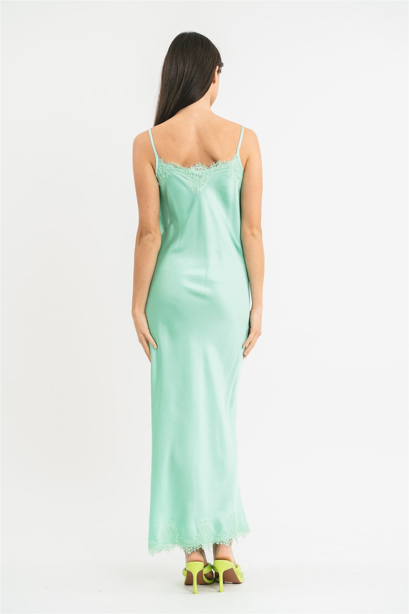 Slip Dress in viscosa satin elasticizzata con rifiniture in pregiato pizzo francese Posteriore
