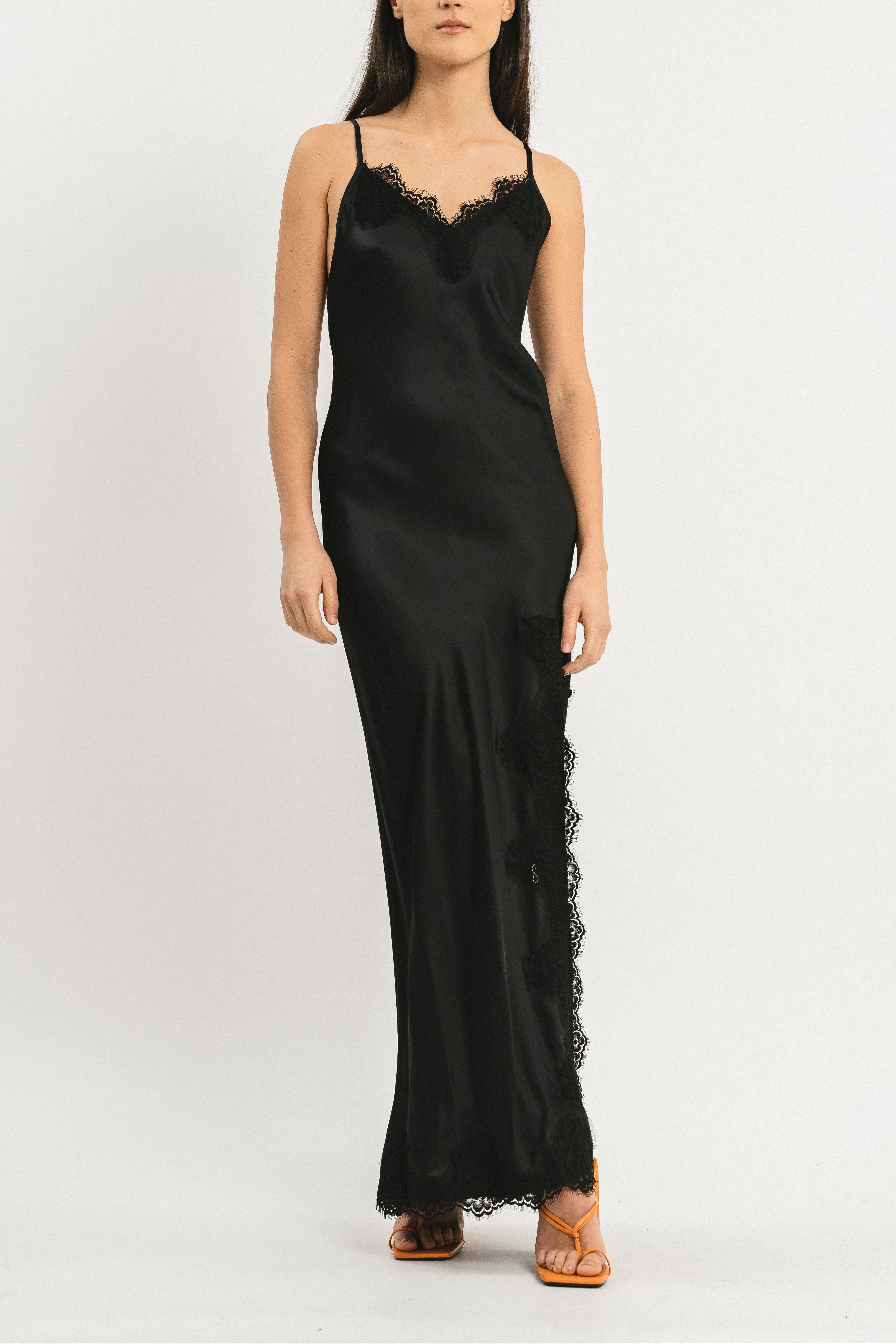 SLIP DRESS STAR CON PIZZO E SPACCO LATERALE