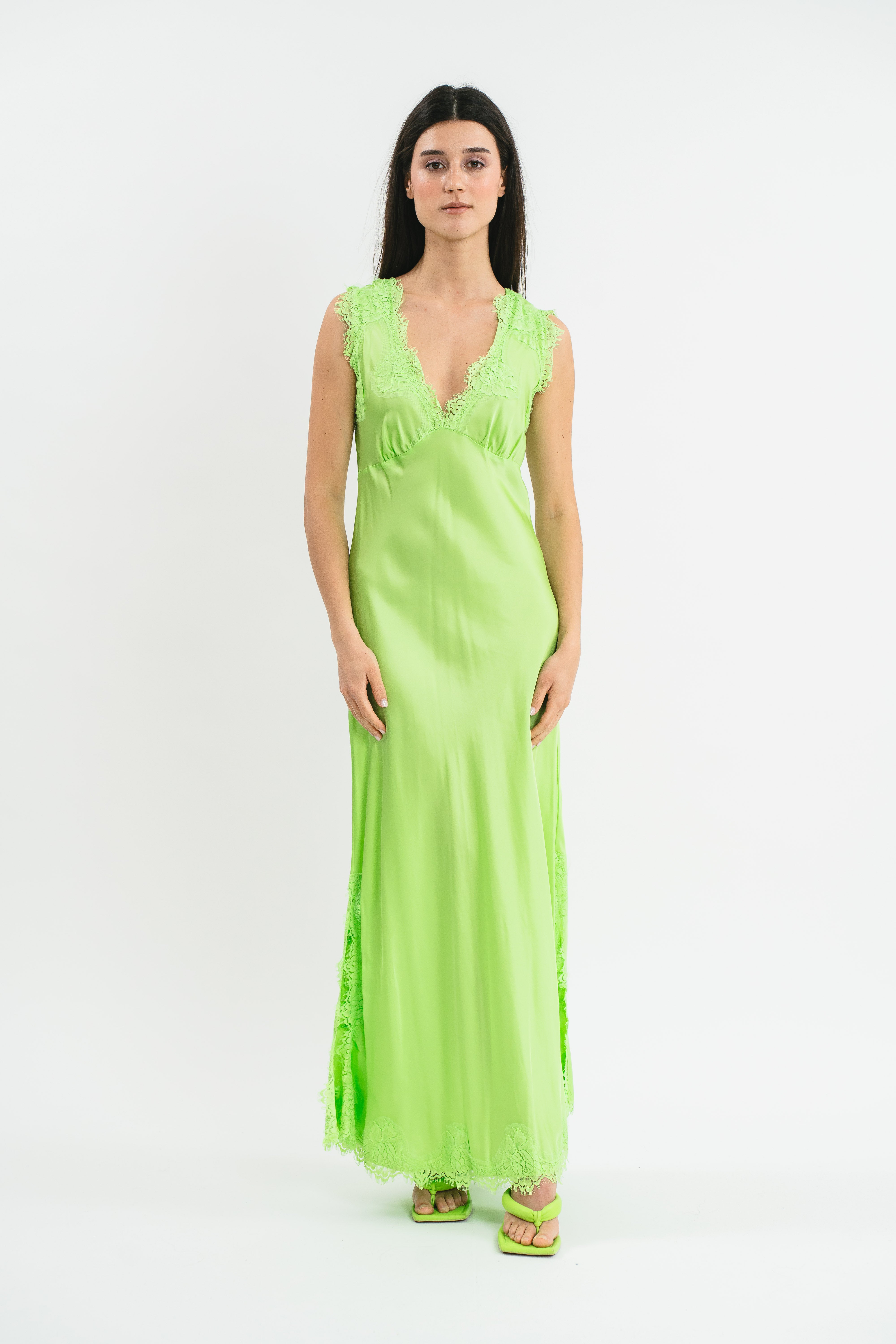 ANDREA WIDE SHOULDER SLIP DRESS IN VISCOSE WITH LACE