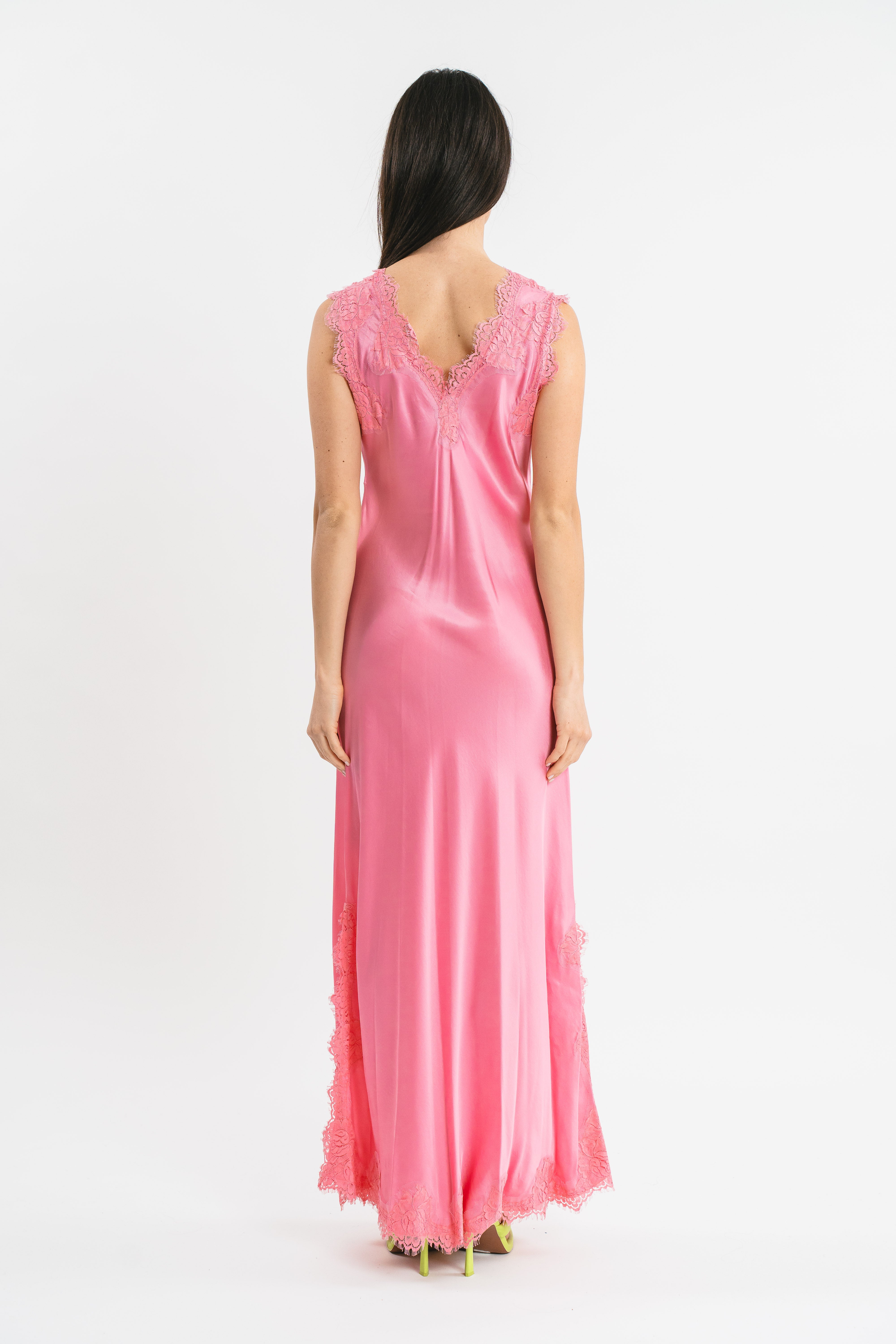 ANDREA WIDE SHOULDER SLIP DRESS IN VISCOSE WITH LACE