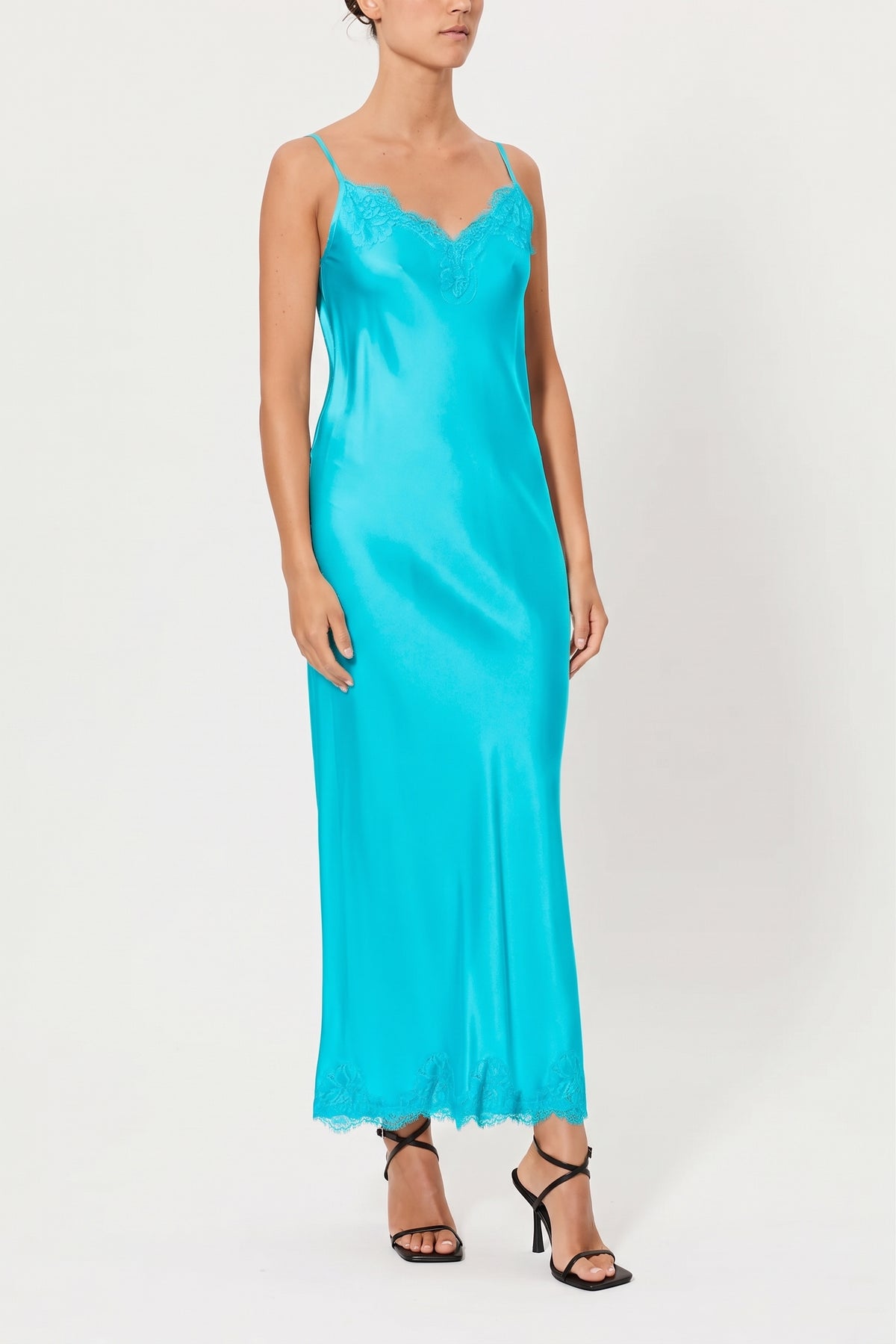 CLAUDIA – VISCOSE AND LACE SLIP DRESS
