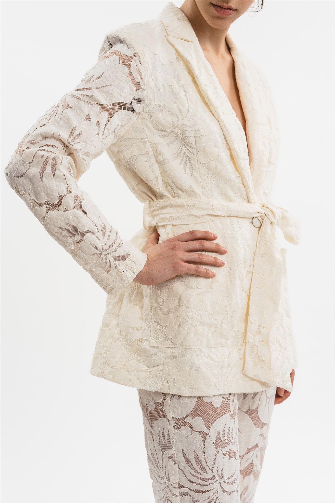 LACE JACKET WITH BELT