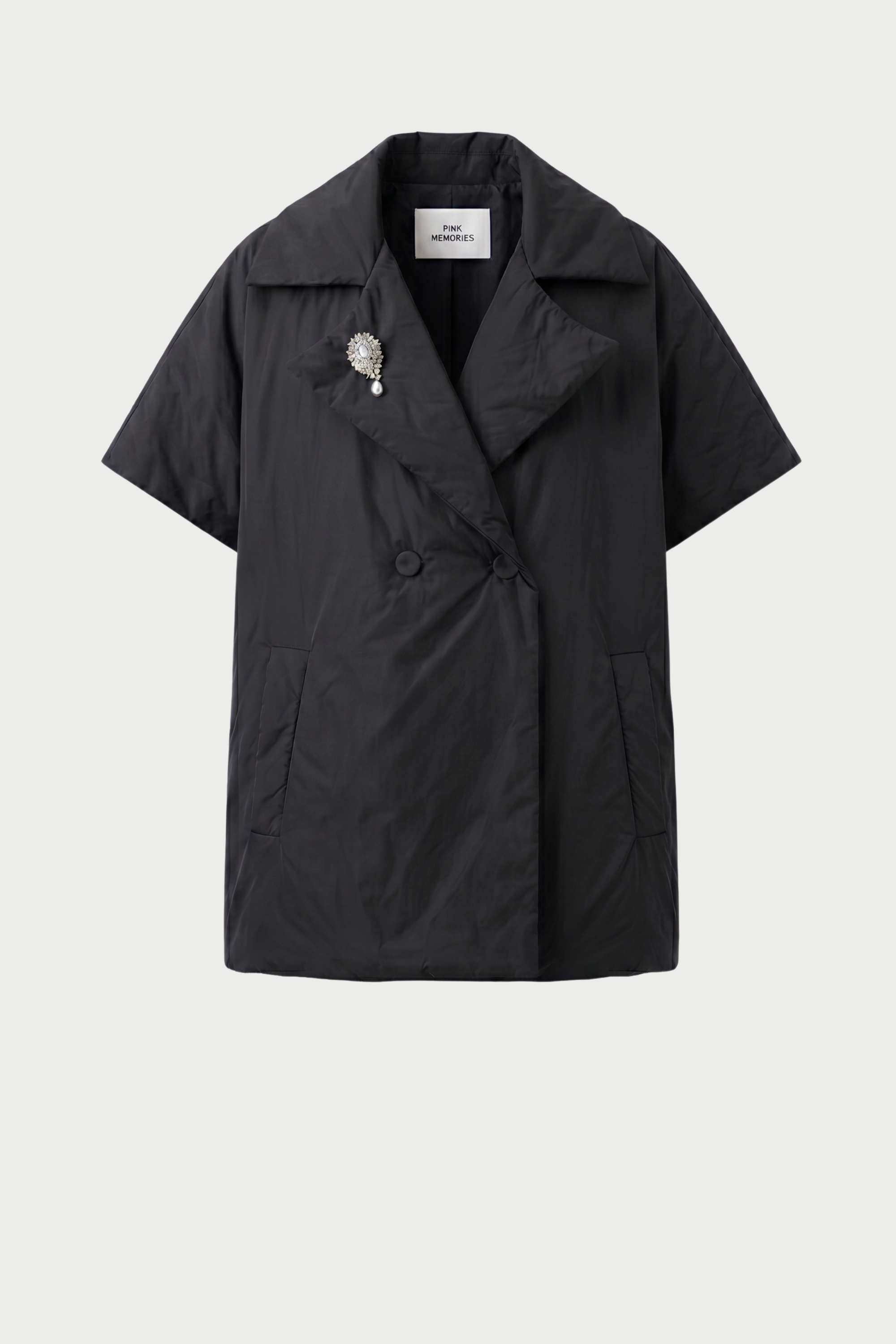 OVERSIZED 100-GRAM WAISTCOAT WITH JEWEL BROOCH