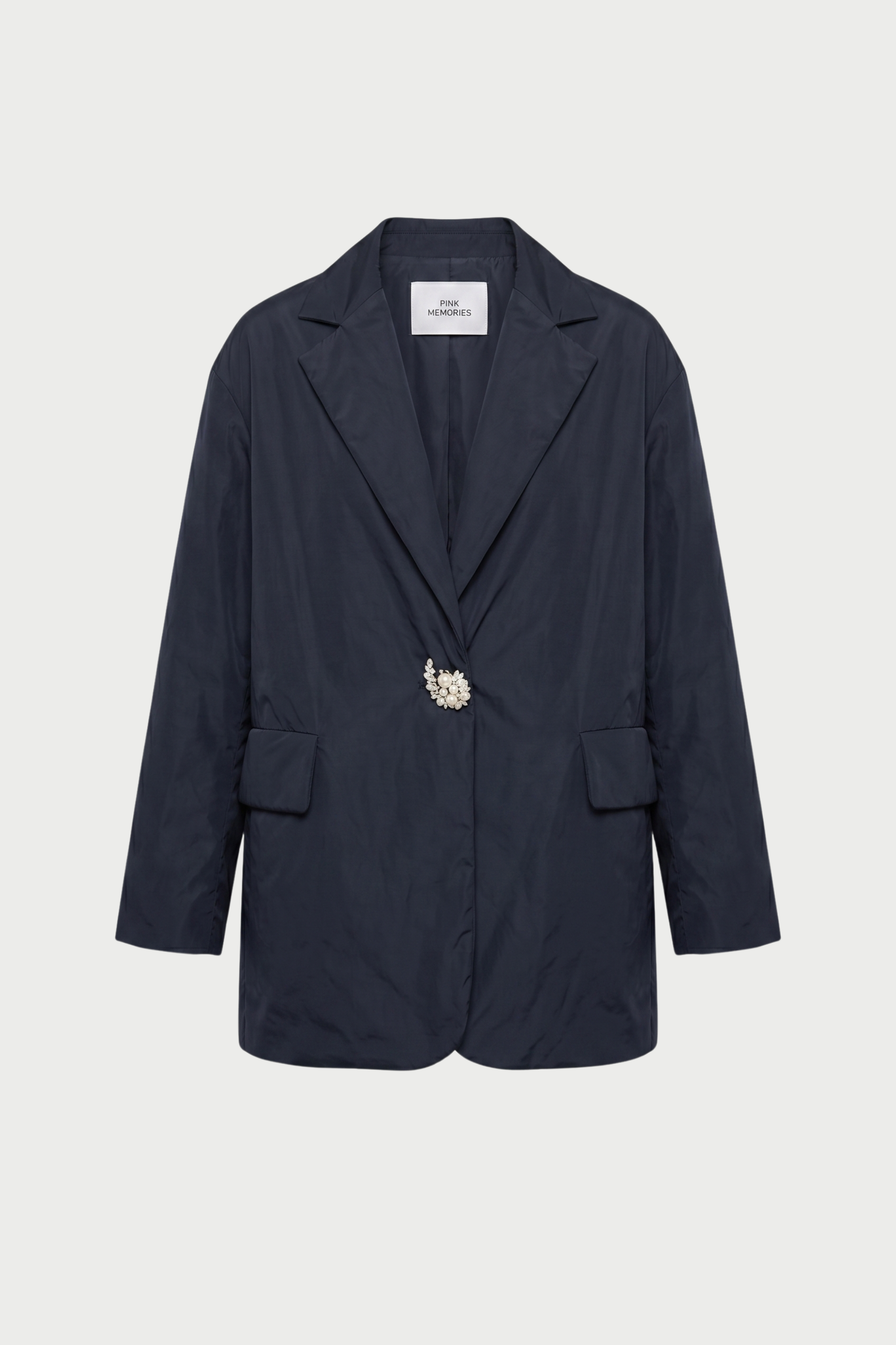 100 gram oversize jacket with jewelled button