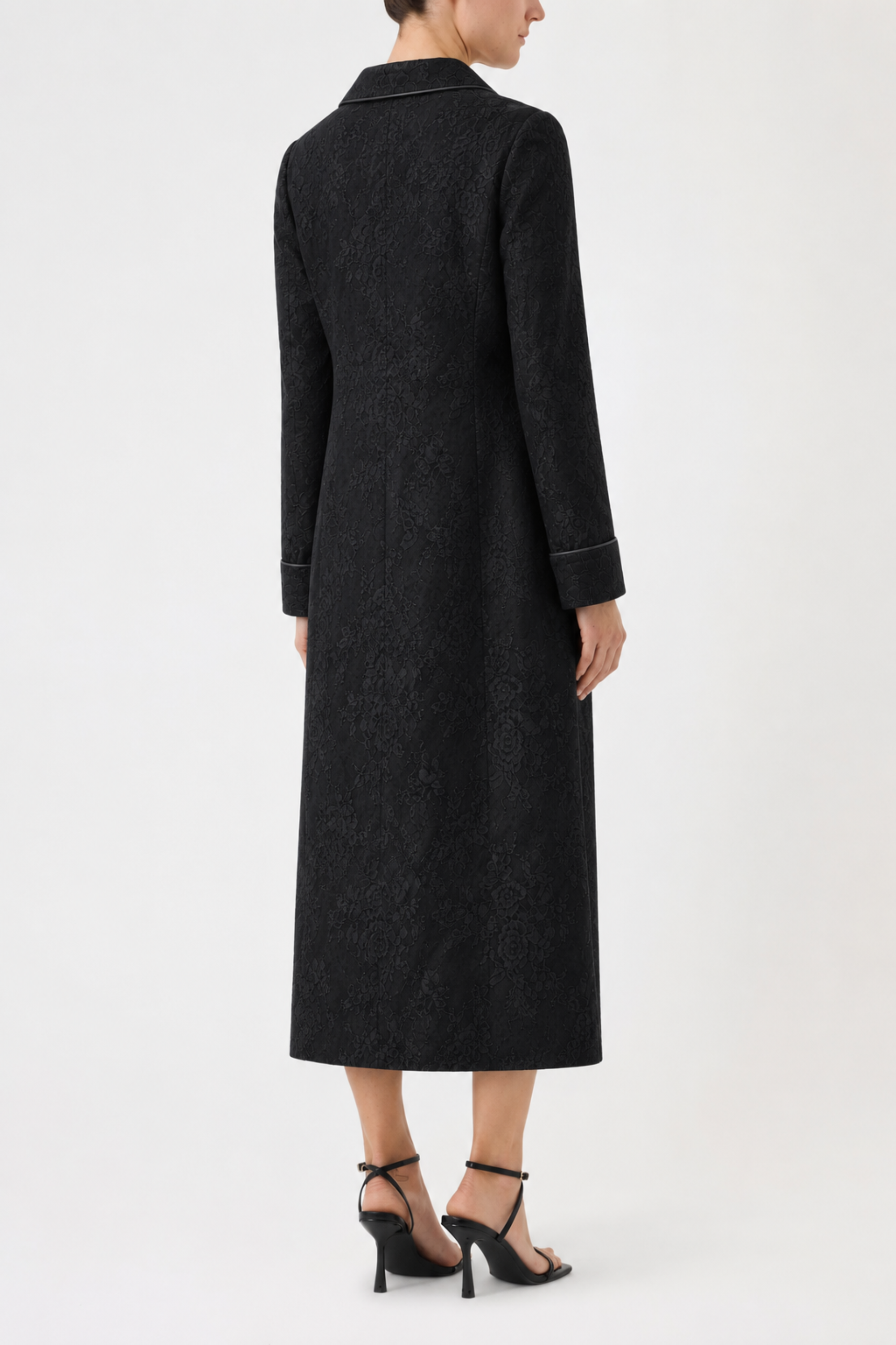 TRENCH IN PIZZO CON PIPING