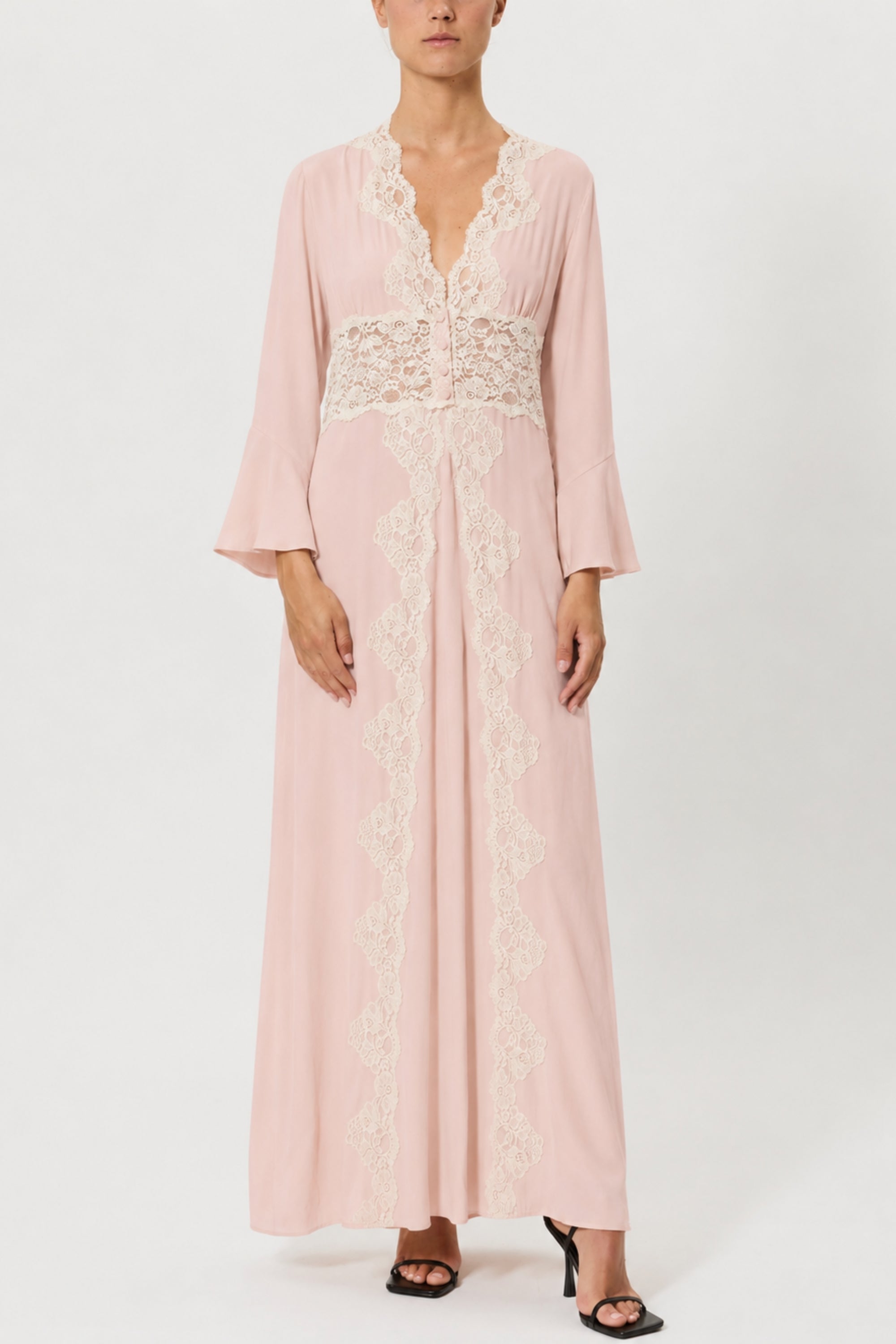 DRESS WITH LACE DETAILS