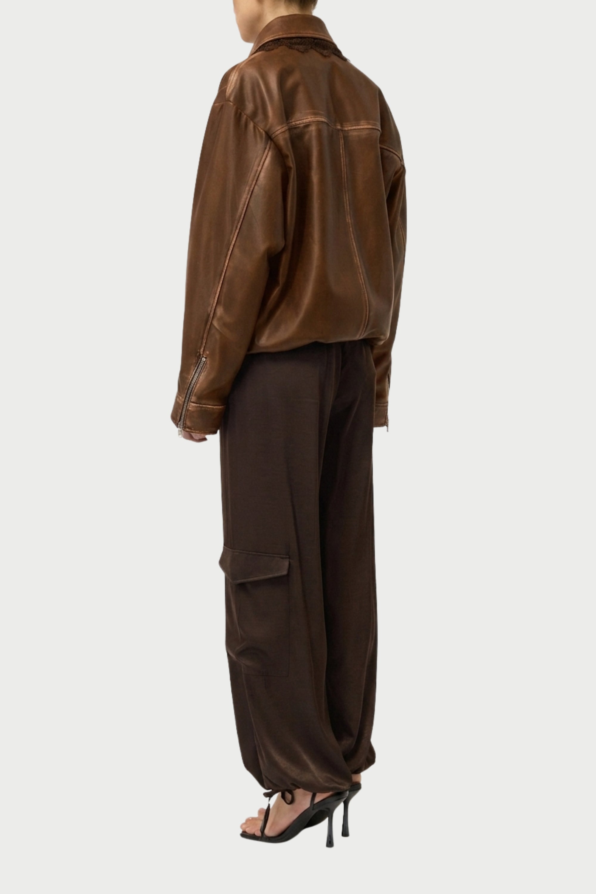 BOMBER CON PIZZO